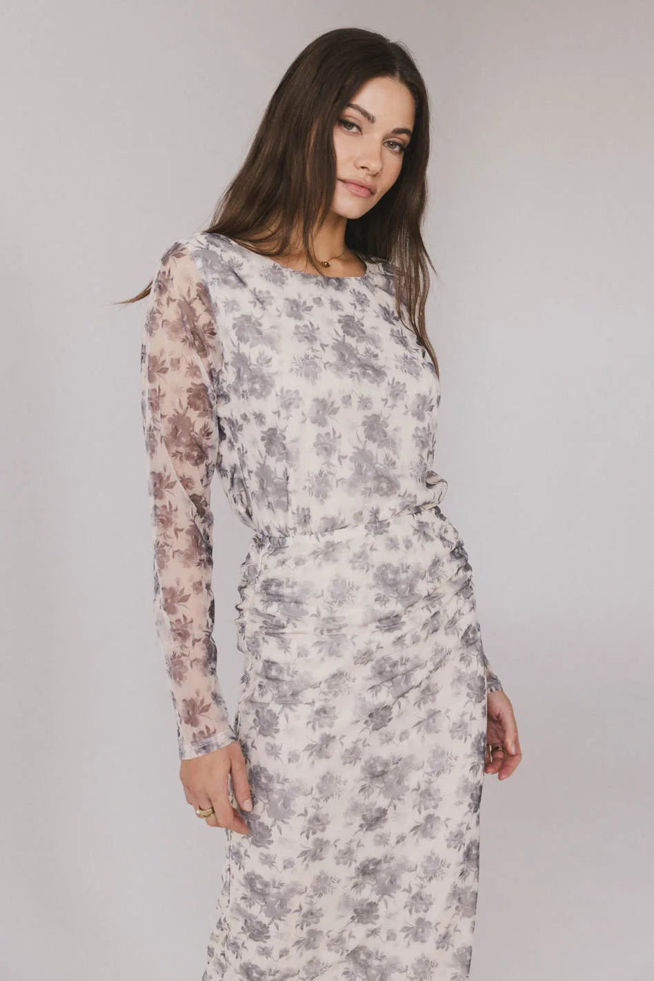 {product_title} - {shop_name}