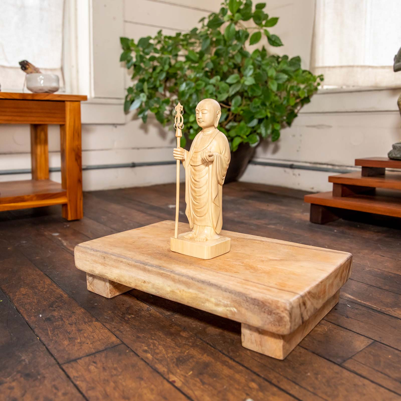Wooden Jizo Man Statue、mySite、topwebapps