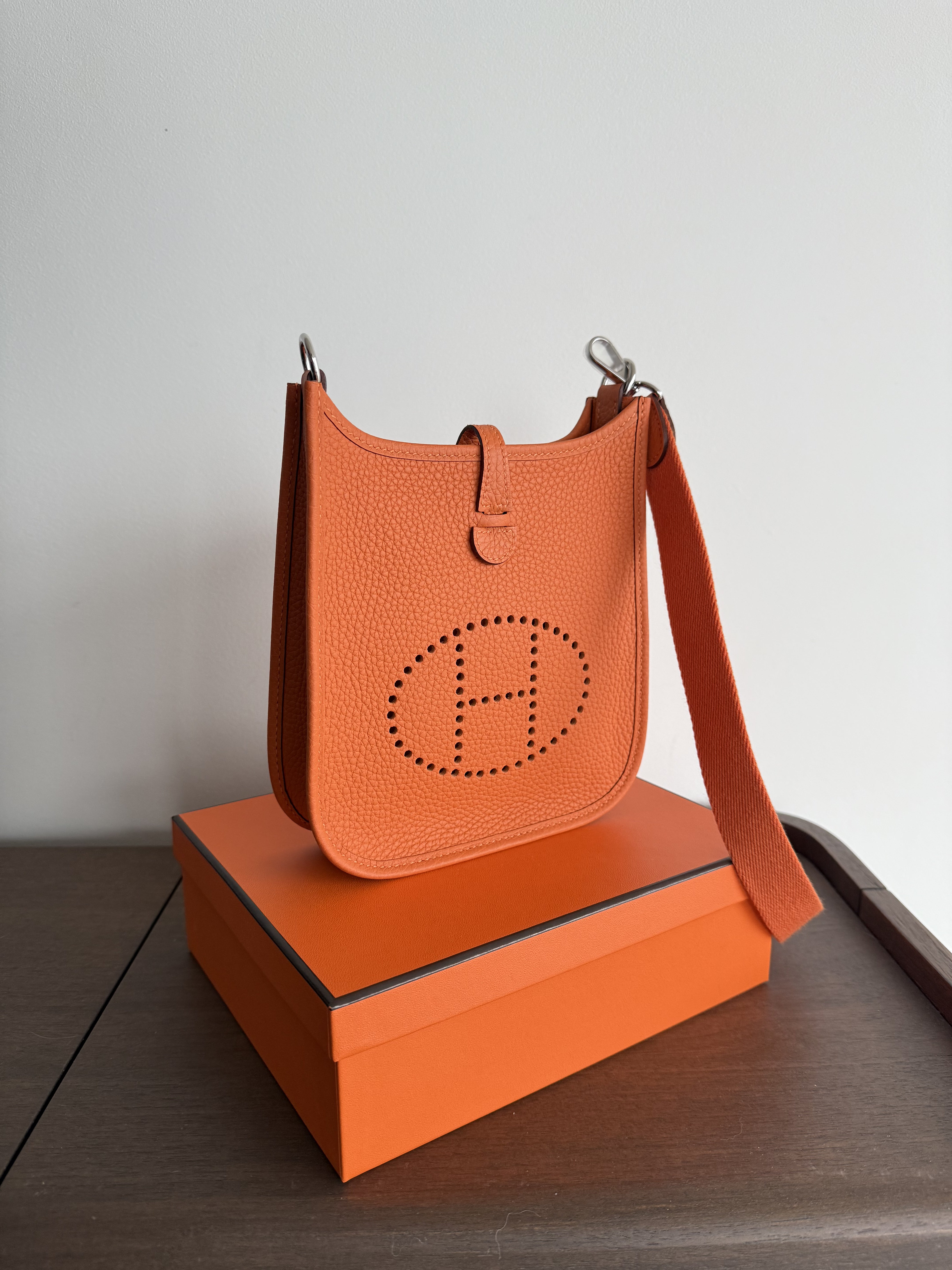 Hermès Mini Evelyne 16 Bag Orange Clemence PHW、mySite、garminoutage.com