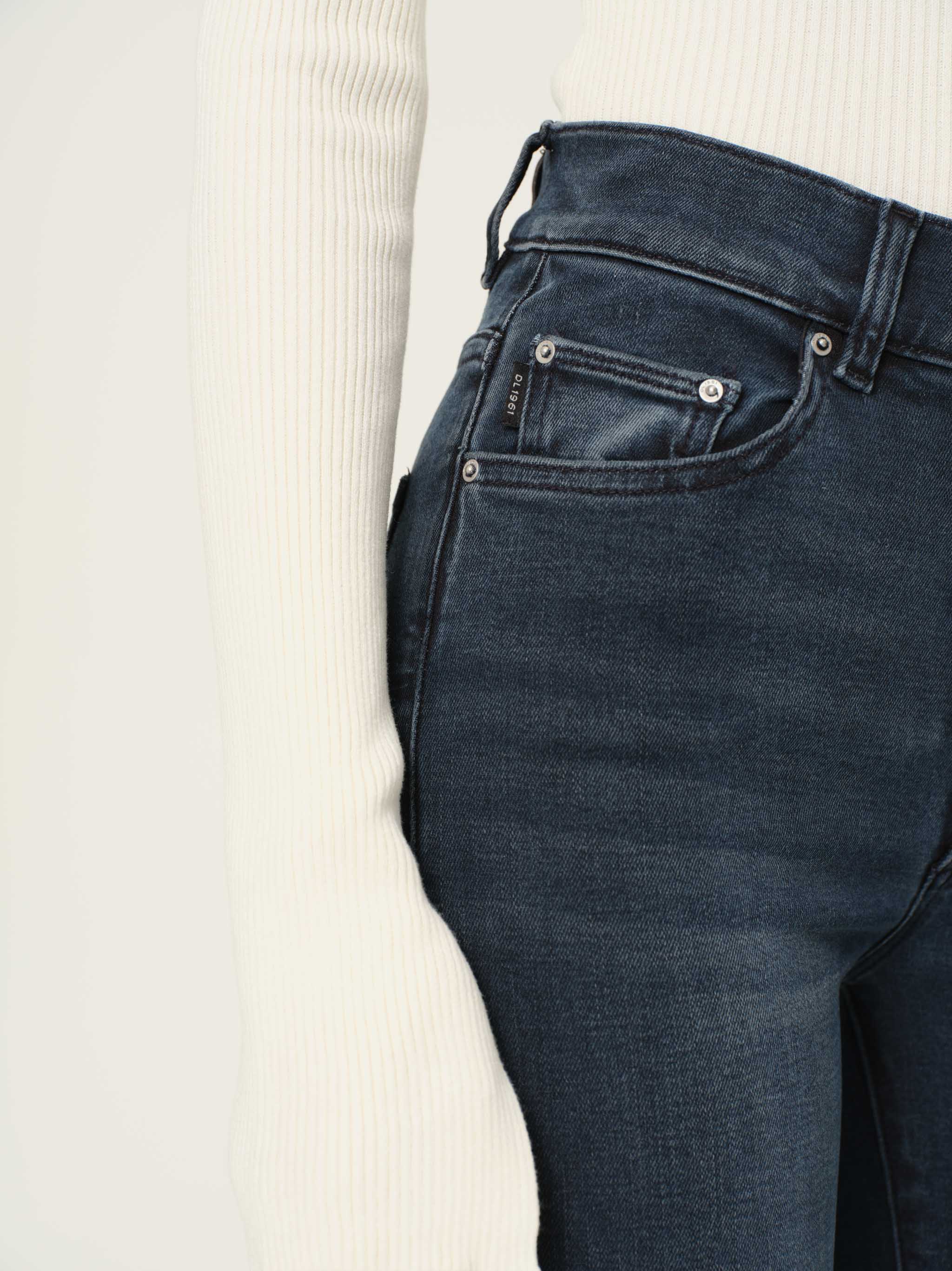 DL1961 Bridget Boot: High Rise Instasculpt 31.5, Grecian、mySite、noshort