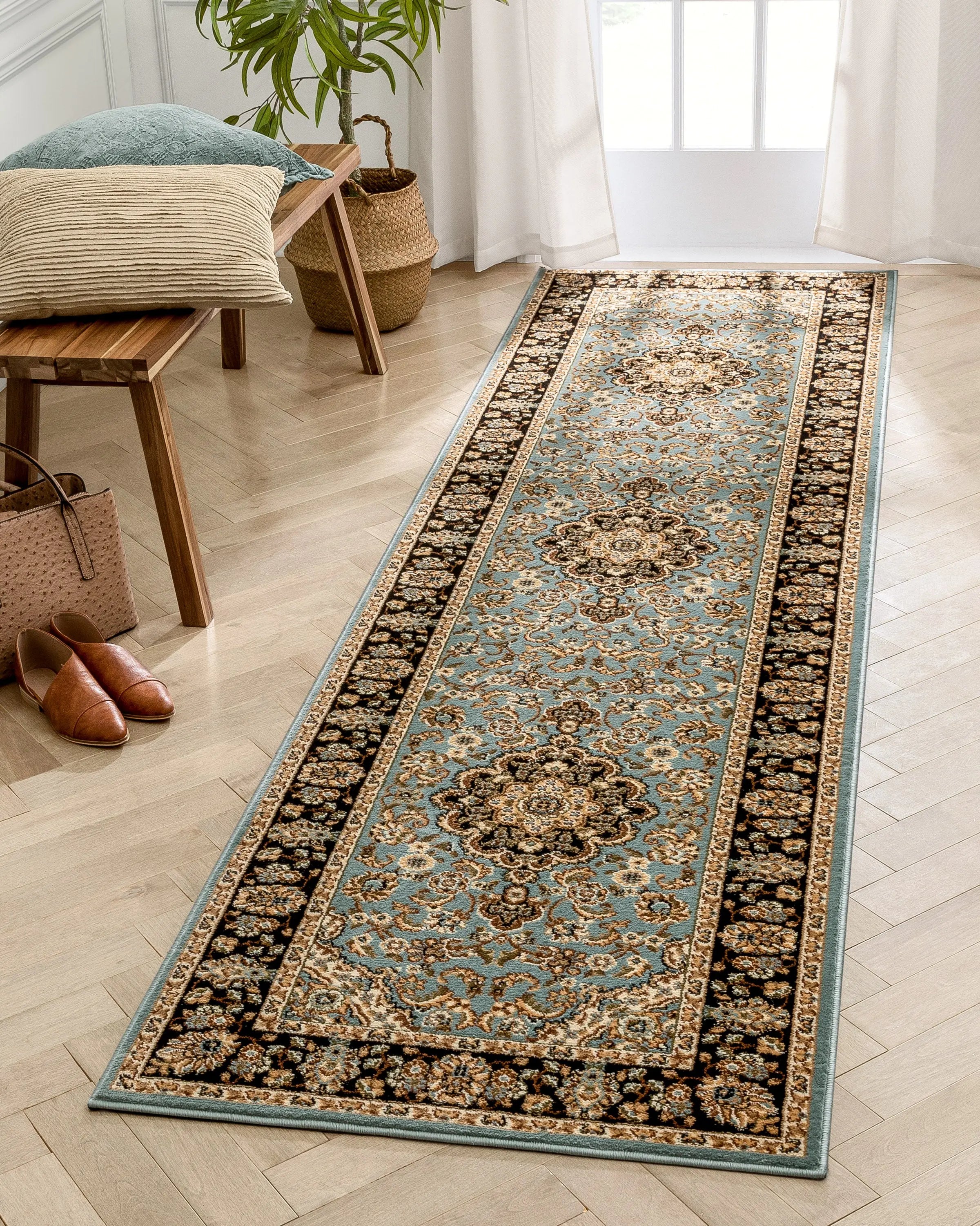Medallion Kashan Light Blue Traditional Rug、mySite、gigharbornorthrealestate