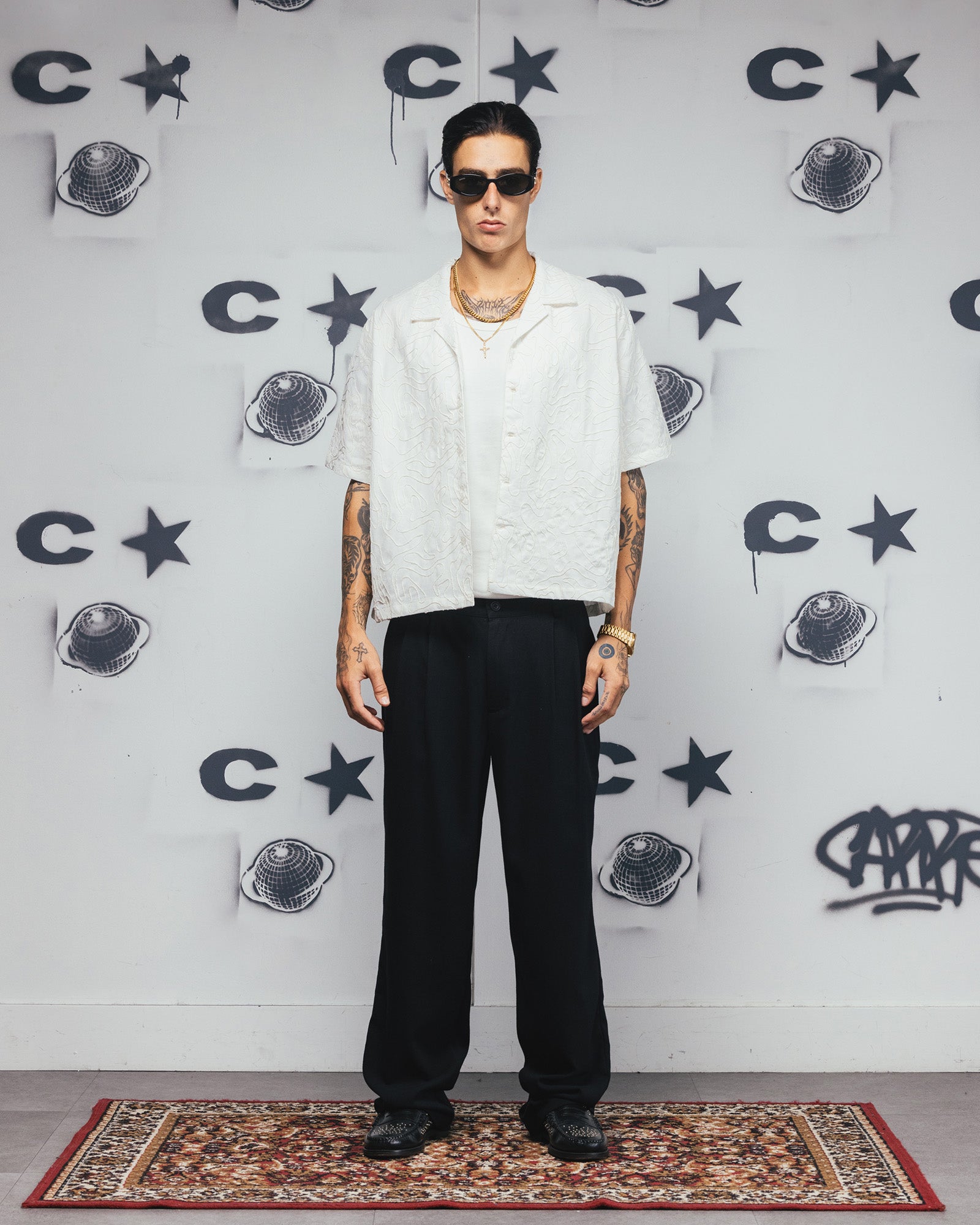 {product_title} - {shop_name}