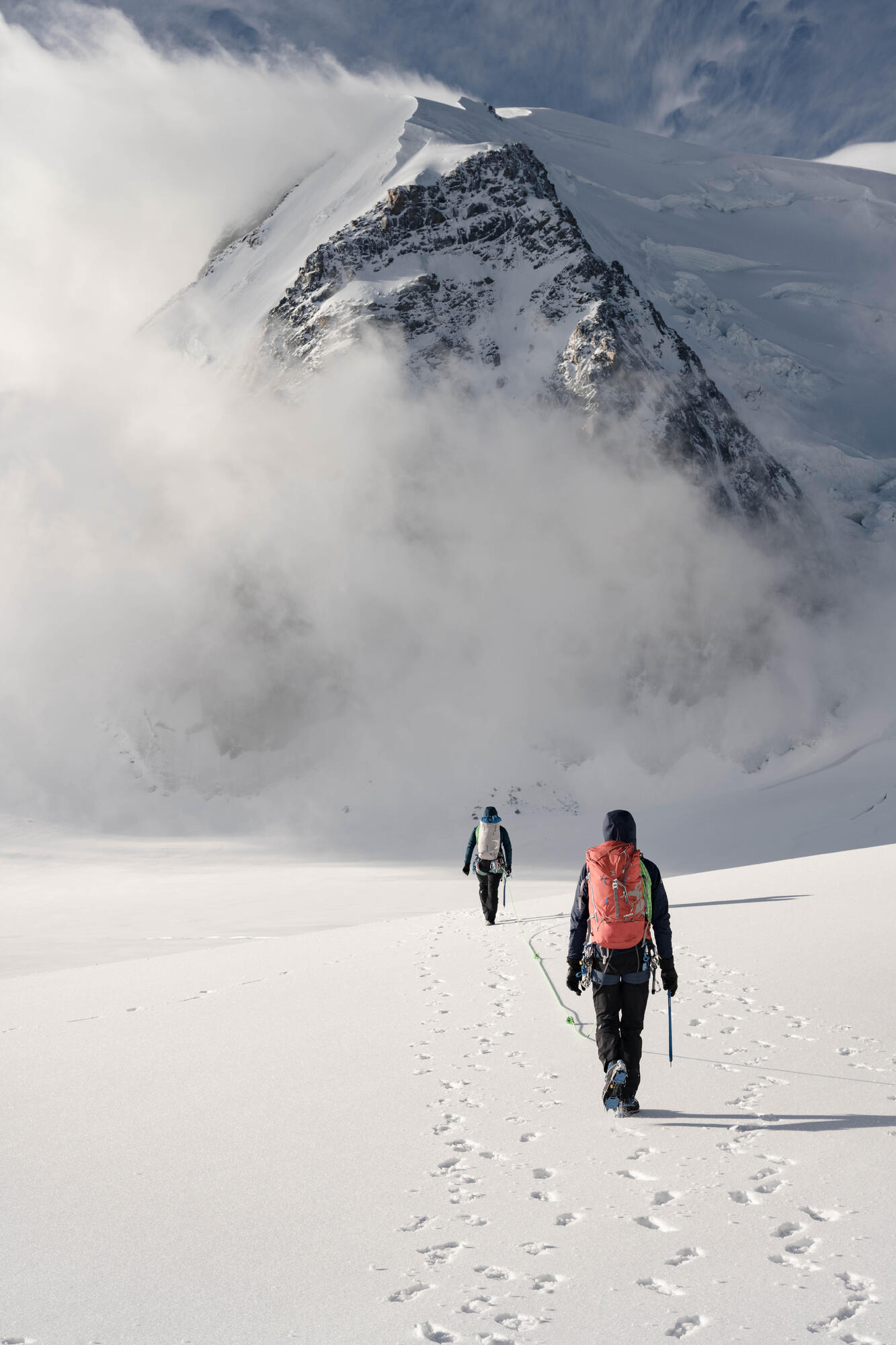 Simond Makalu 45/70L Mountaineering Backpack、mySite、shSimond Makalu 45/70L Mountaineering Backpack、mySite、glenpowelloop_name