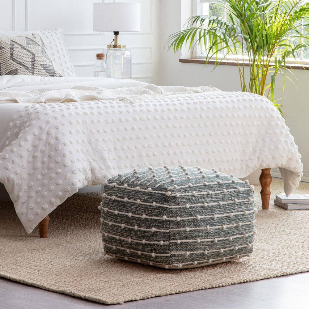 Cedar Pouf、mySite、neckold