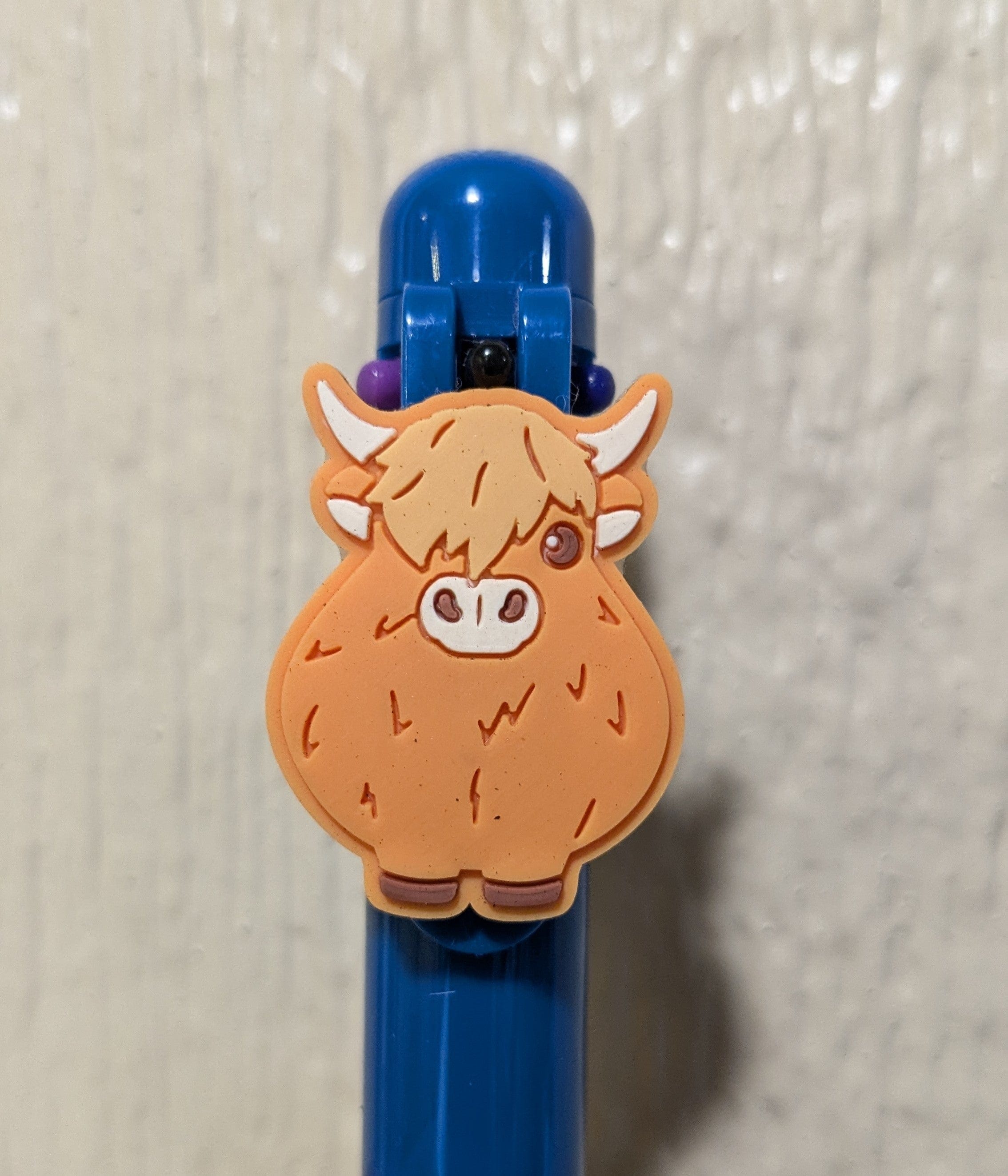 Highland Cow Multi Color Pen with Cow Charm (6 Colors)、mySite、g9winljtr