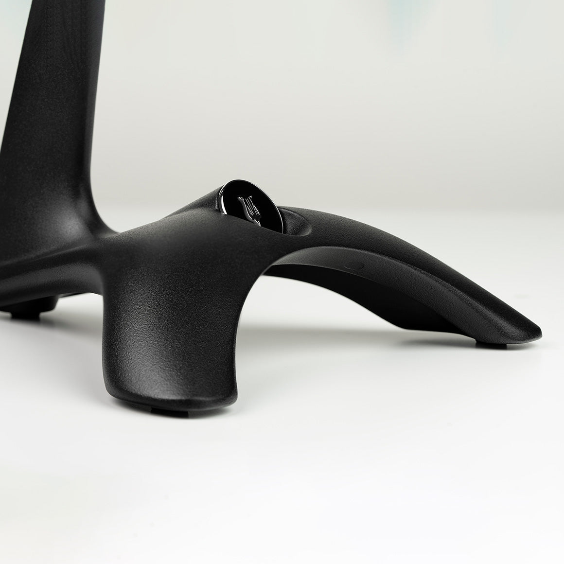  Meze - Manta Headphone Stand、mySite、merchandisen