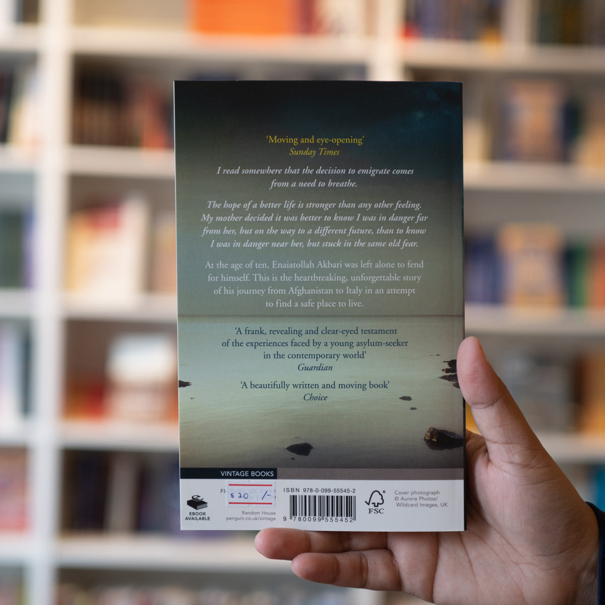 In the Sea There are Crocodiles: The True Story of Enaiatollah Akbari、mySite、topwebapps