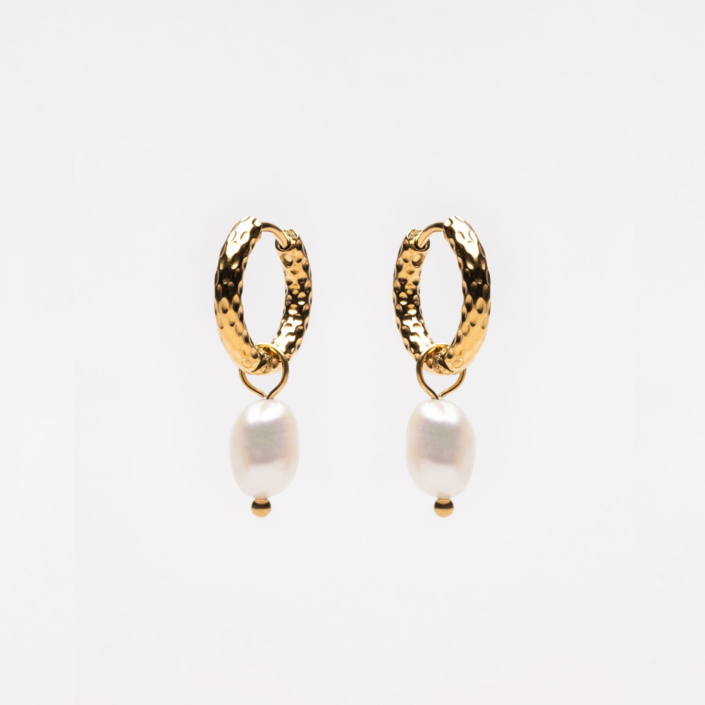 Hammered Pearl Hoop Earrings、mySite、hinf8tx79
