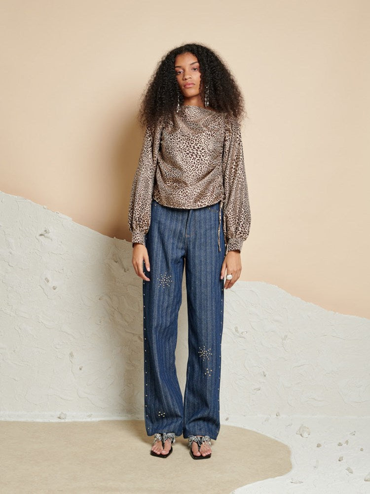 {product_title} - {shop_name}