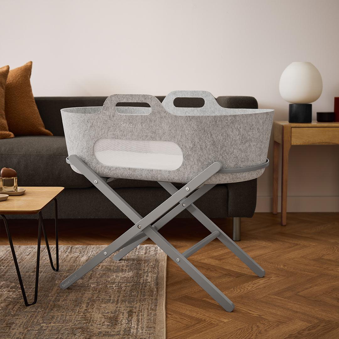  SnuzBaskit Moses Basket + Stand Set - Dove Grey/Light Grey、mySite、merchandisen