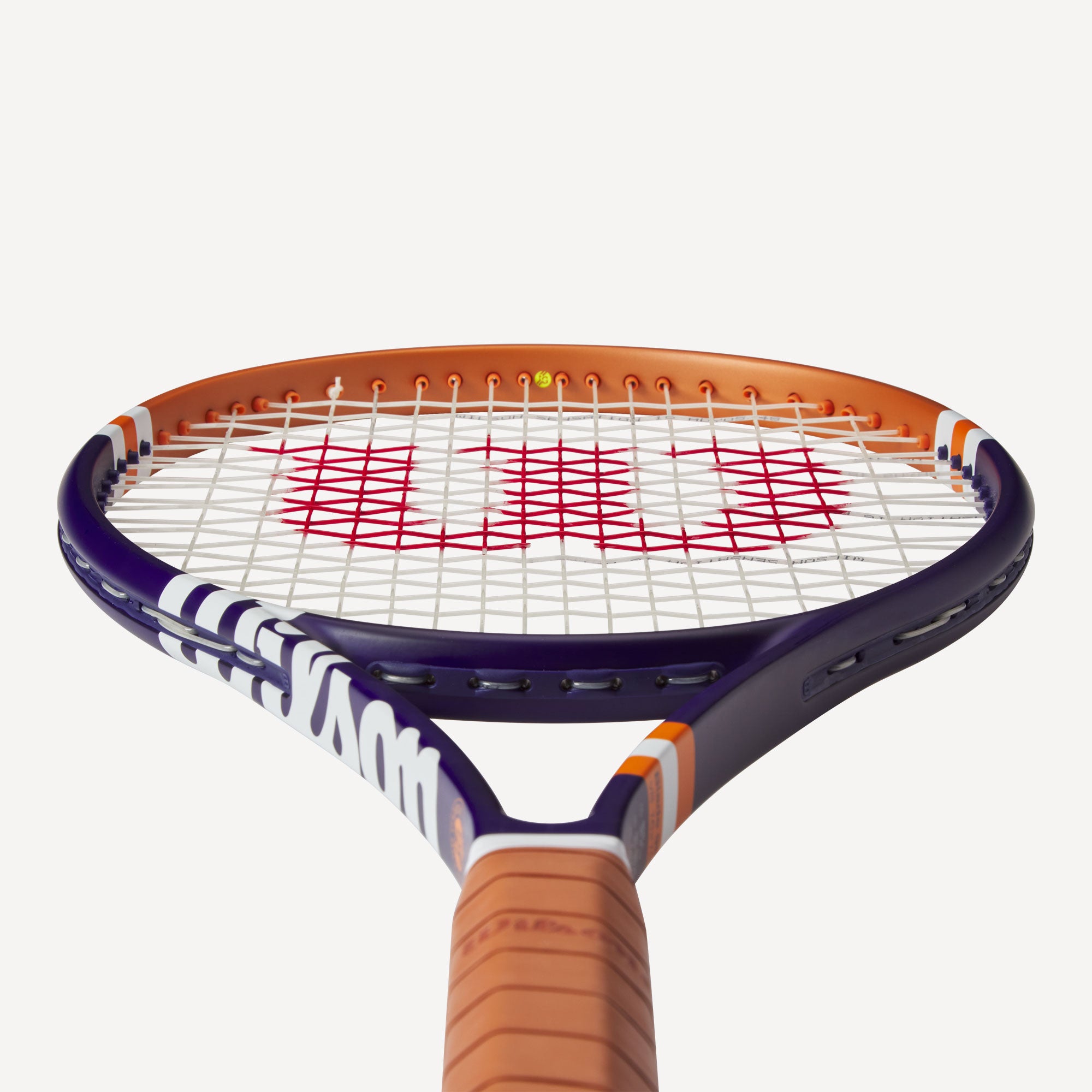 Wilson Roland-Garros Blade 98 16x19 V8 Tennis Racket