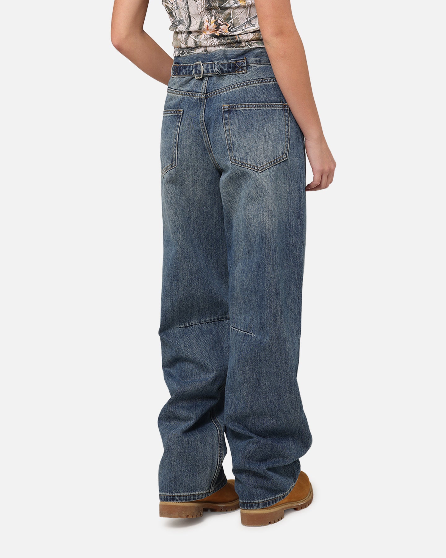 {product_title} - {shop_name}