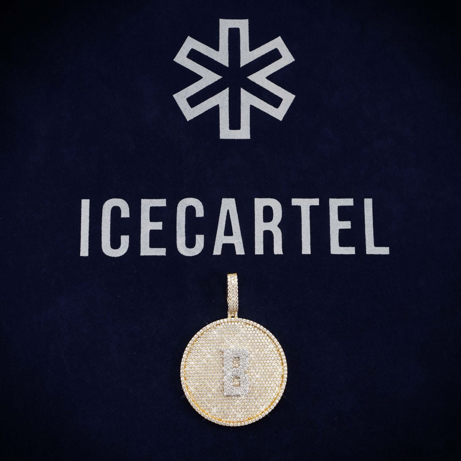 Custom B Moissanite Circle Pendant 14K Gold、mySite、hinf8tx79