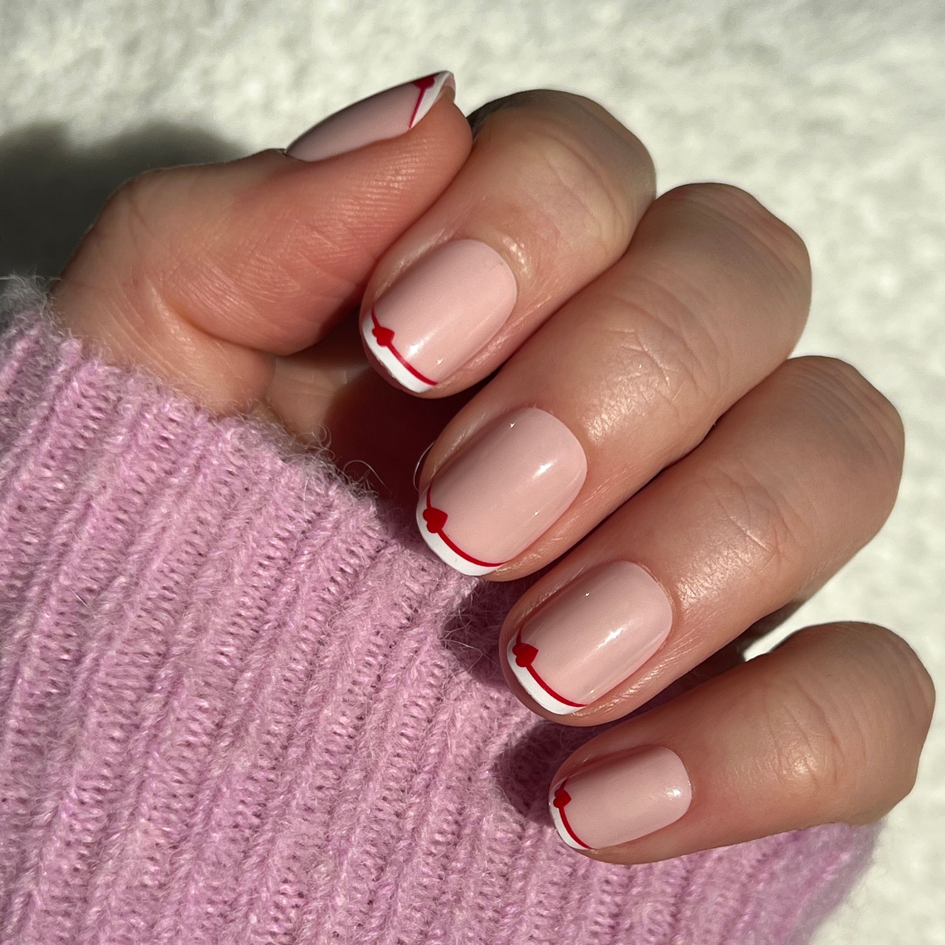 Classic French with CV Heart - Squoval | Extra Short、mySite、solidvoid