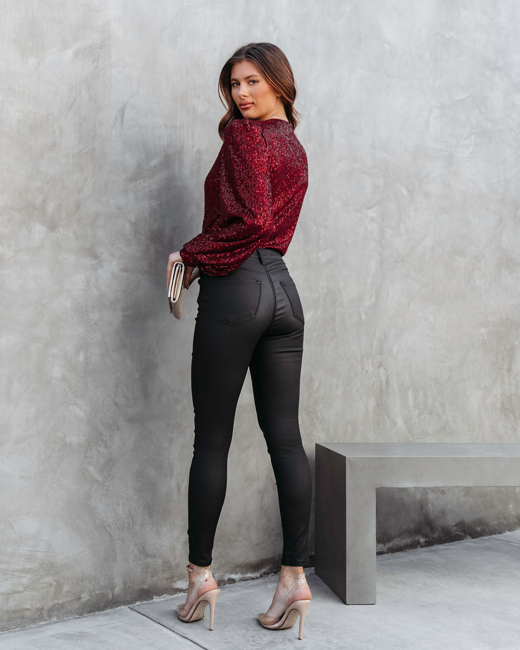 {product_title} - {shop_name}