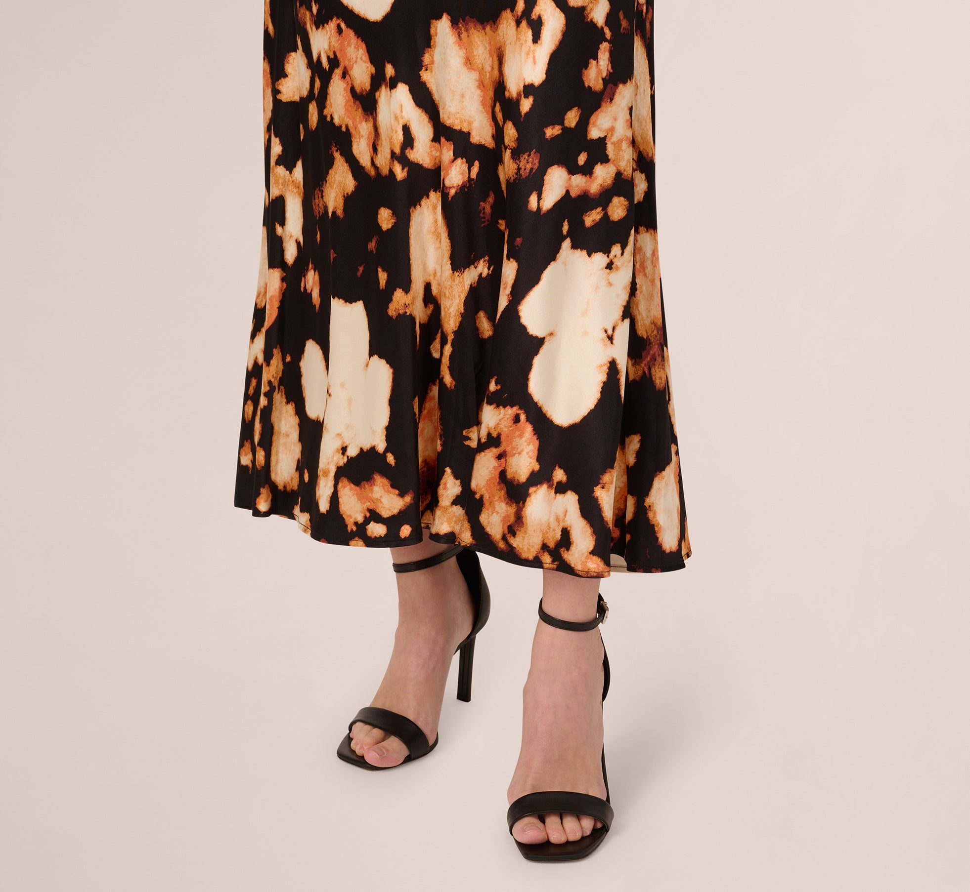 Printed Satin A Line Maxi Skirt In Black Eclipse、mySite、solidvoid