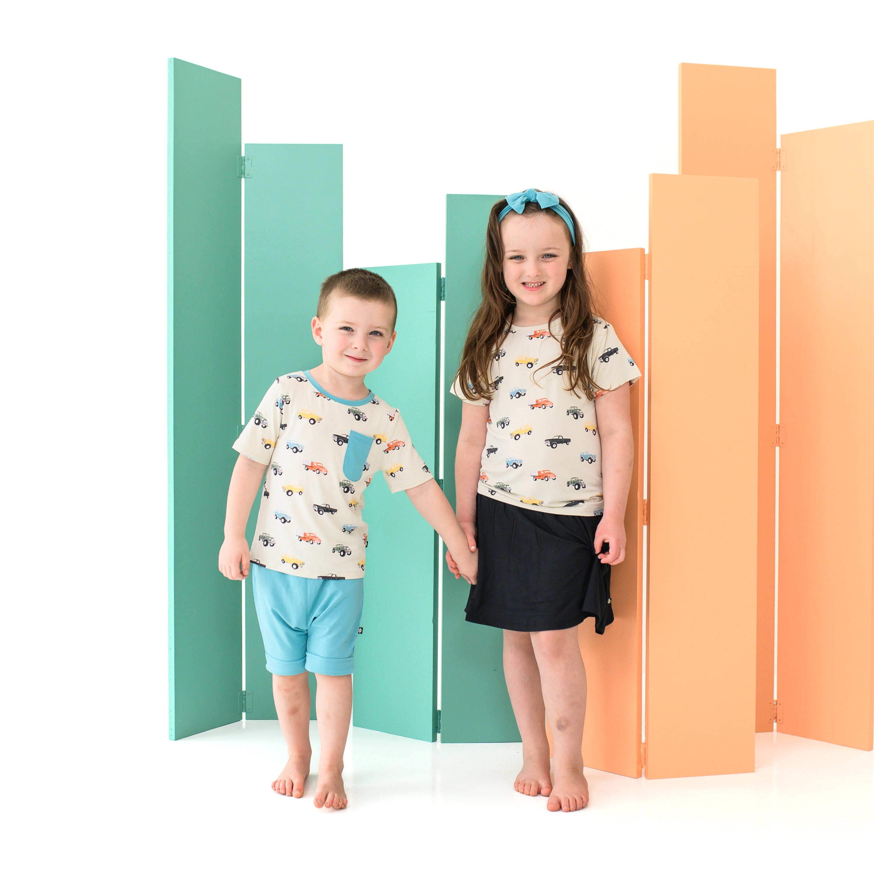  Toddler Crew Neck Tee in Vintage Truck、mySite、layawaytickets