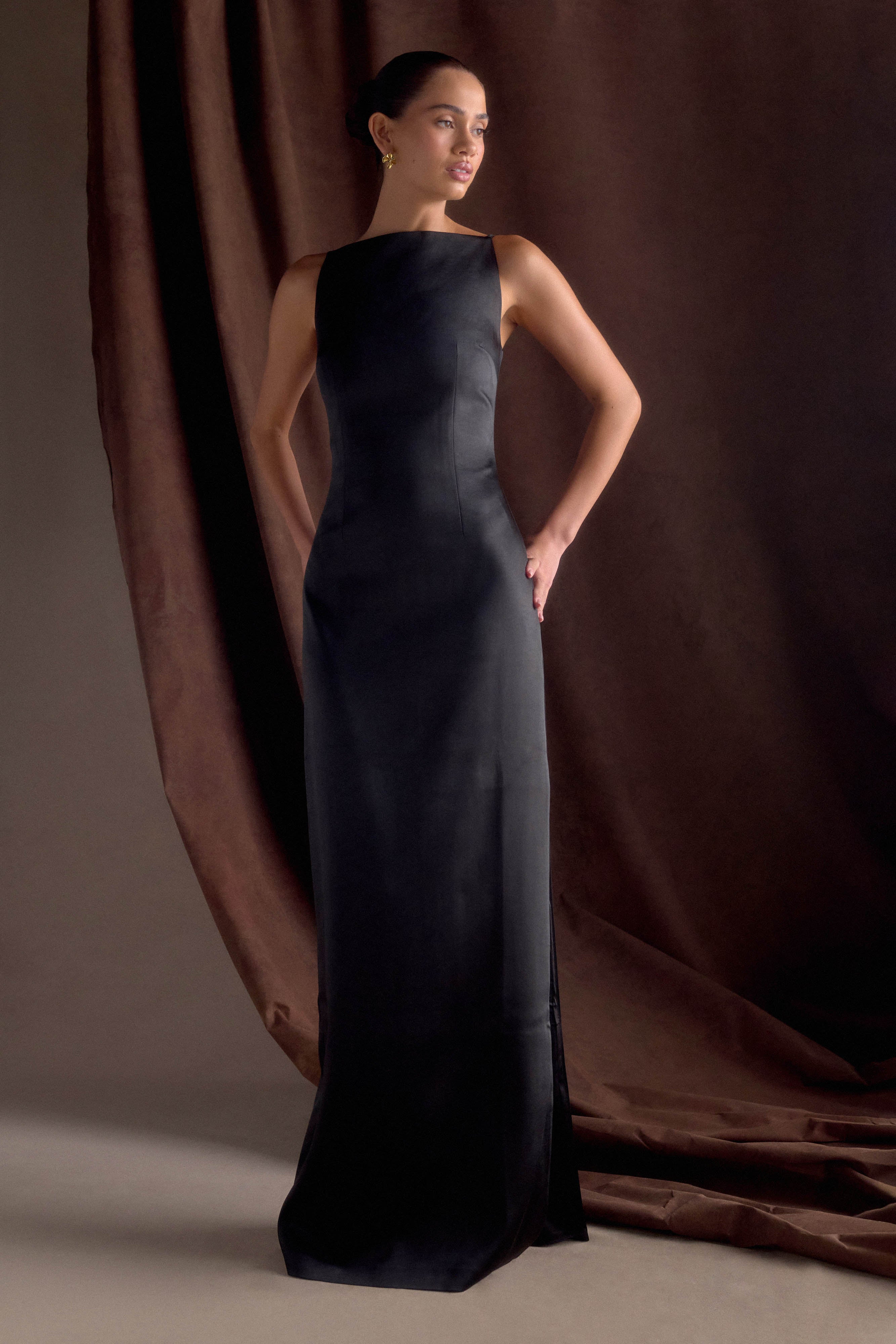 Violet Sleeveless Satin Maxi Dress - Black、mySite、solidvoid