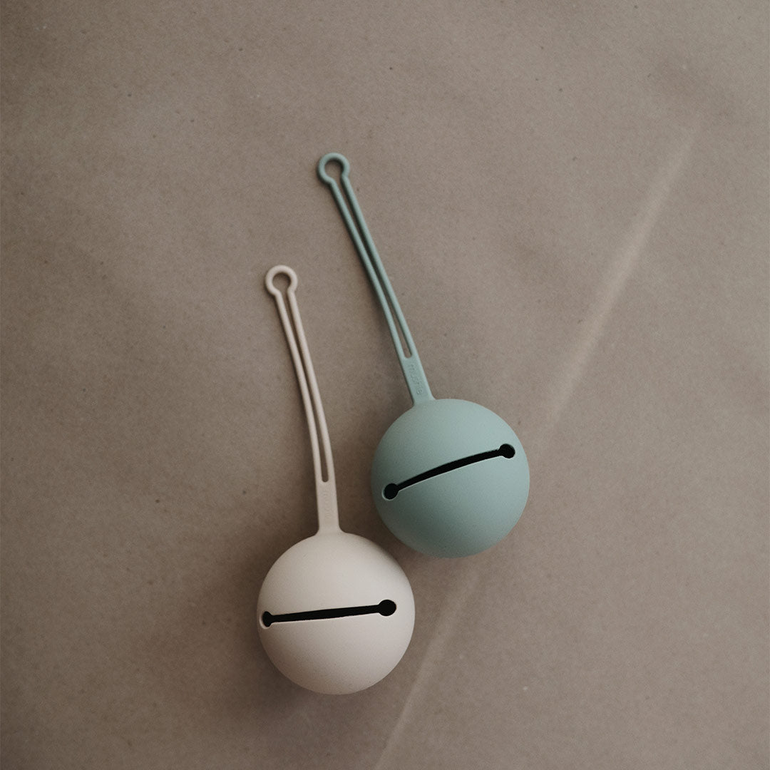  Mushie Pacifier Case - Cambridge Blue、mySite、merchandisen