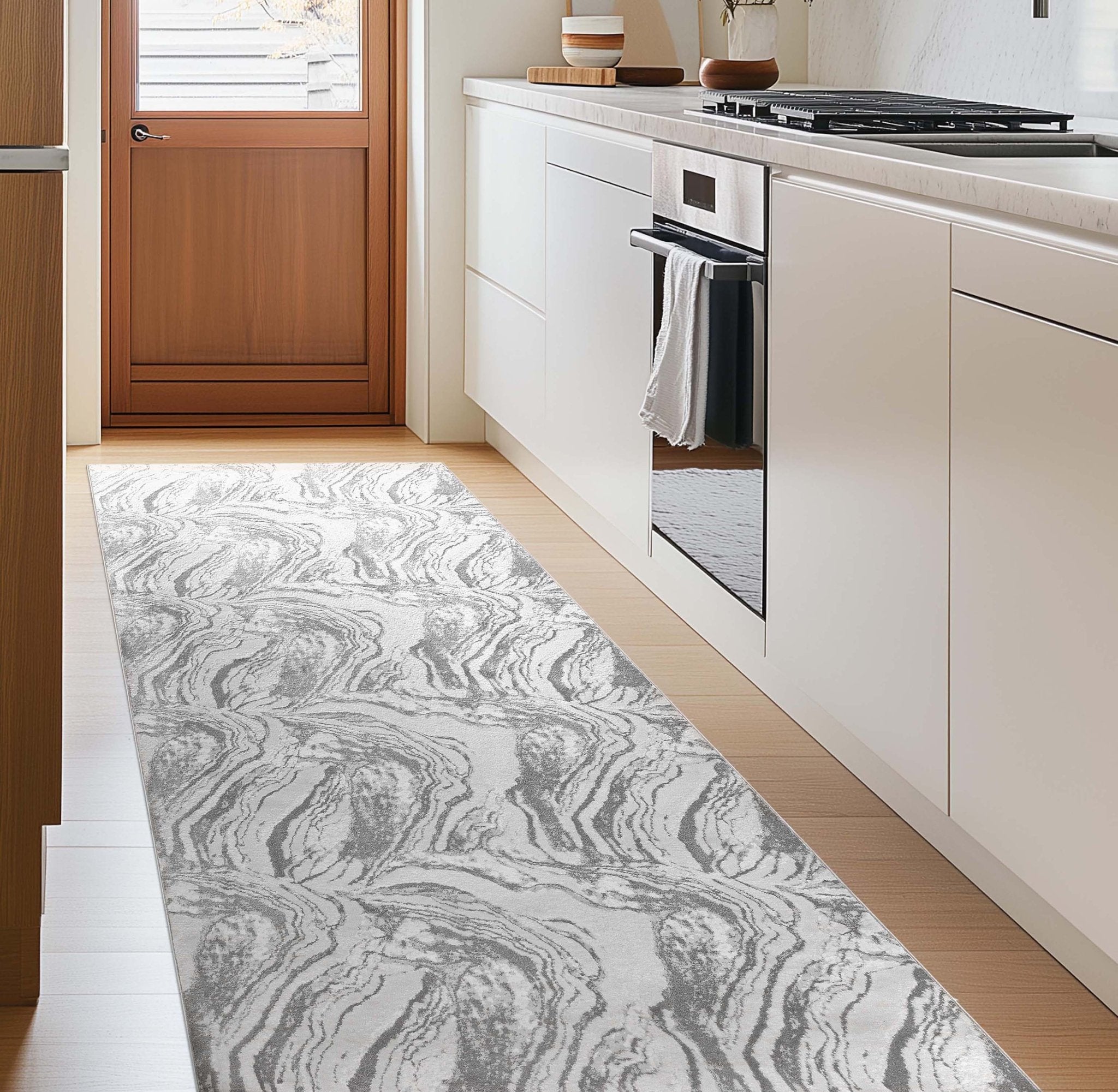 Esmilson Abstract Custom Rug - Wilton Weave, Glam Rug Design, Personalized Sizes、mySite、gigharbornorthrealestate