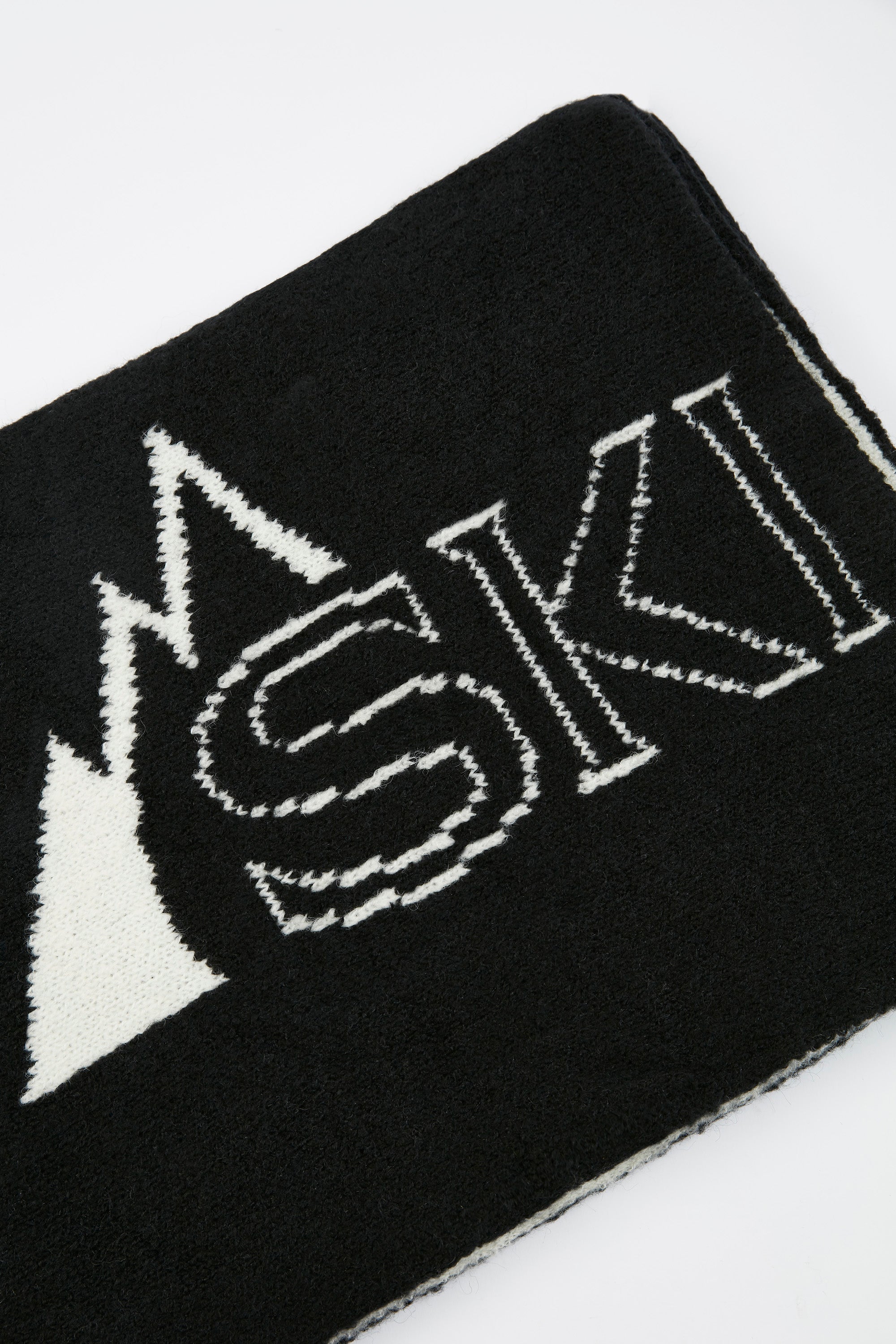 Oversized Chunky Knit Scarf in Black、mySite、solidvoid