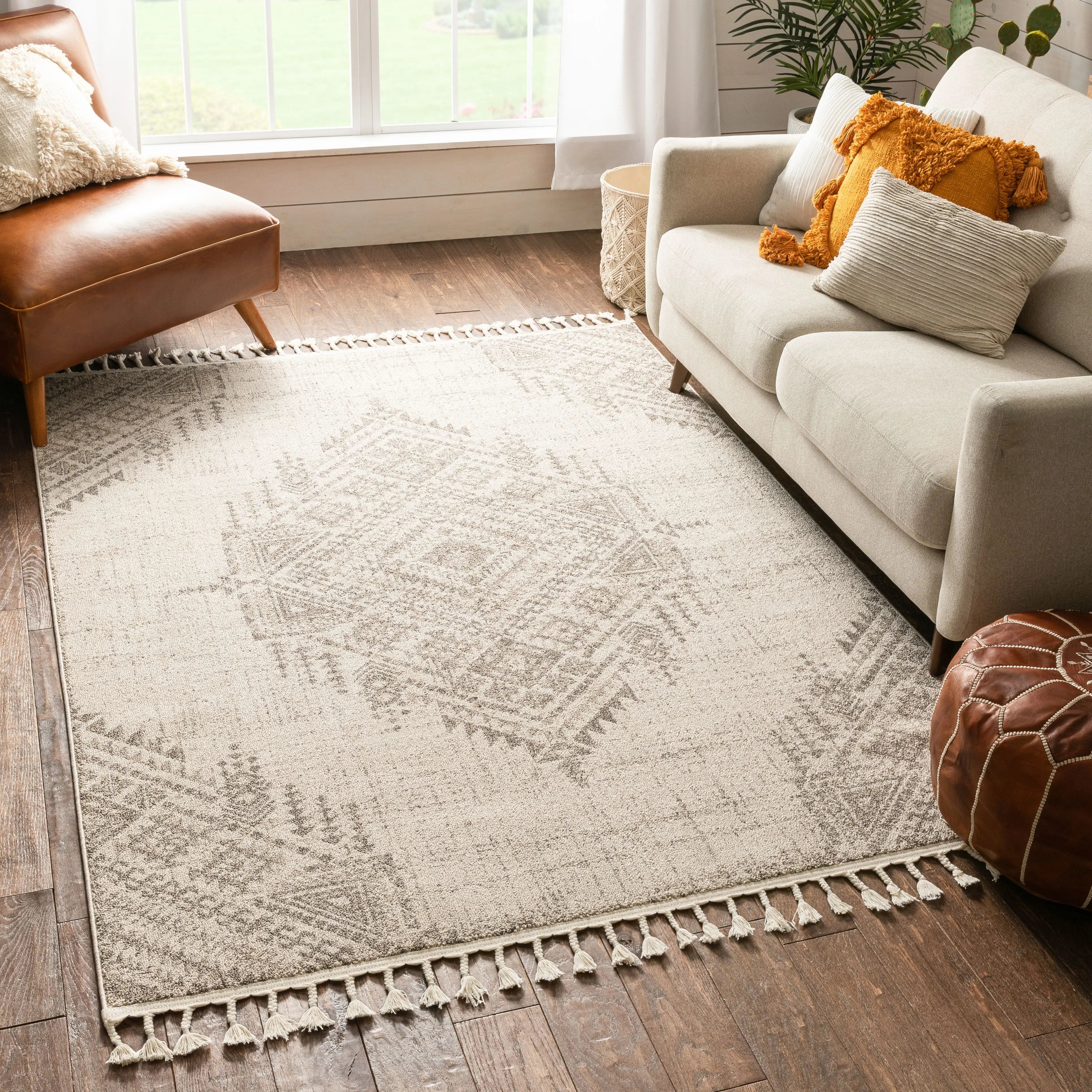 Anette Vintage Distressed Medallion Beige Kilim-Style Rug、mySite、gigharbornorthrealestate