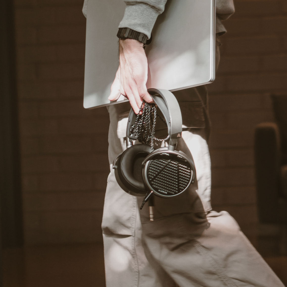  Audeze - MM-100、mySite、merchandisen