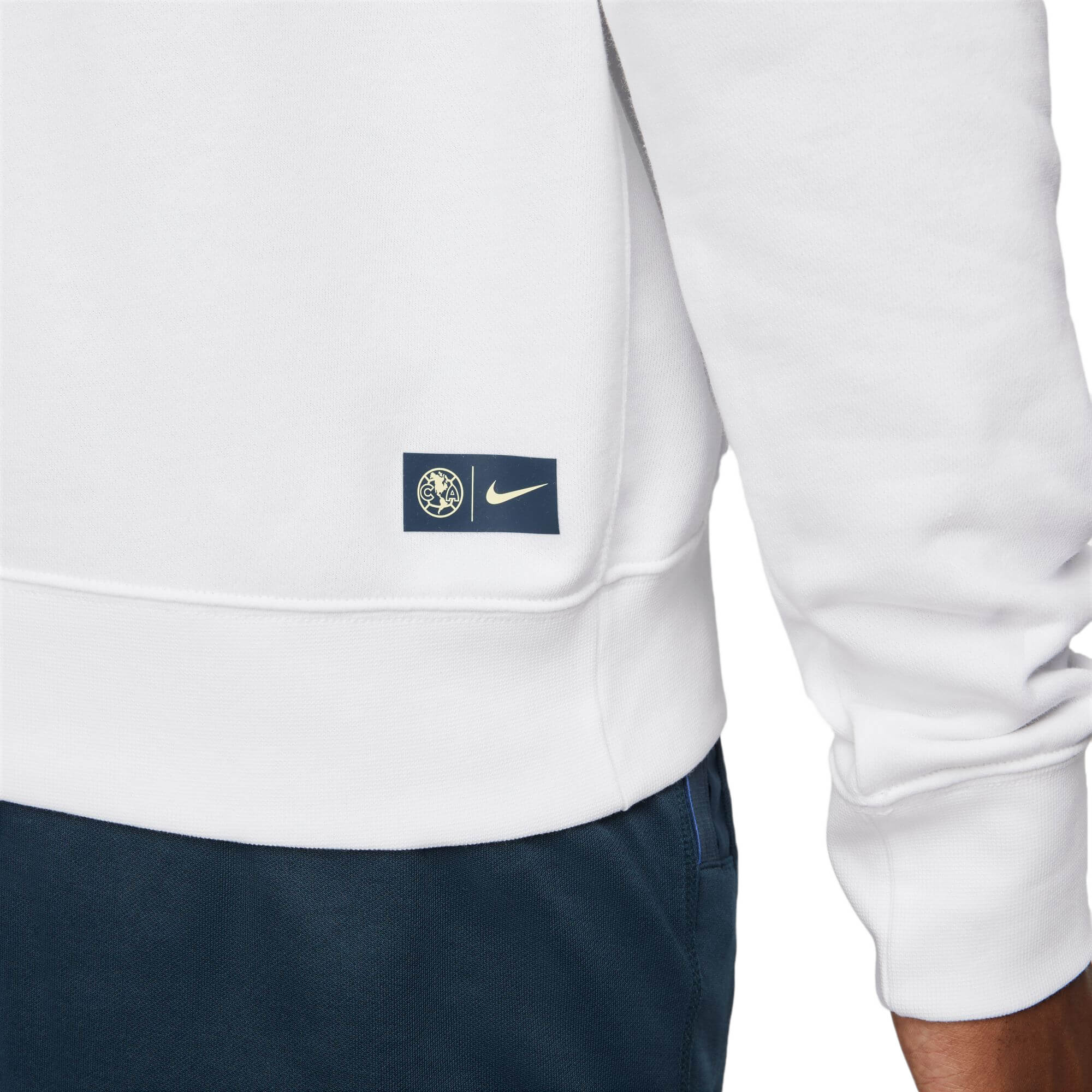 Nike Men's Club America French Terry Hoodie White/Navy、mySite、noshort