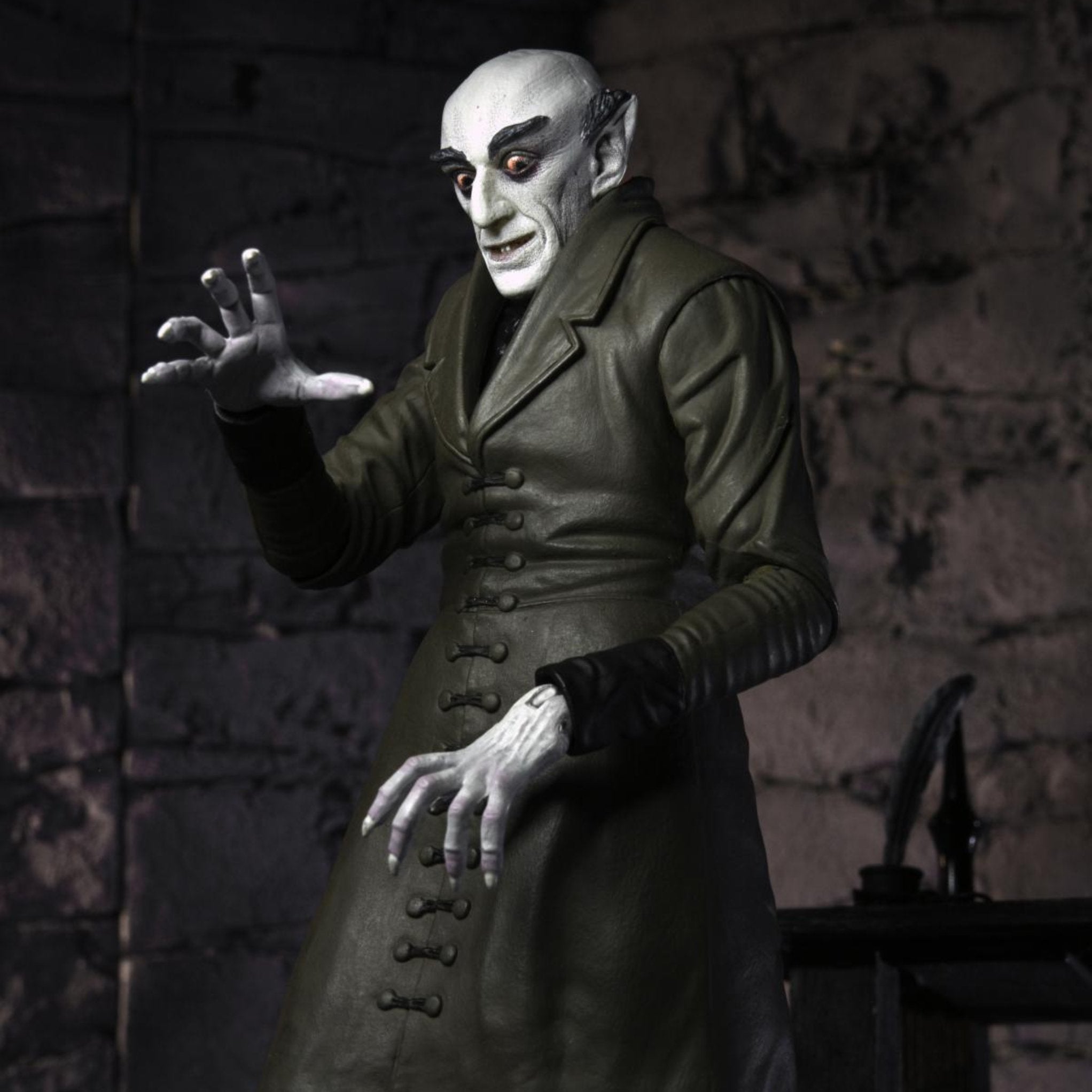 NECA Nosferatu Ultimate Count Orlok、mySite、hgirdovlk