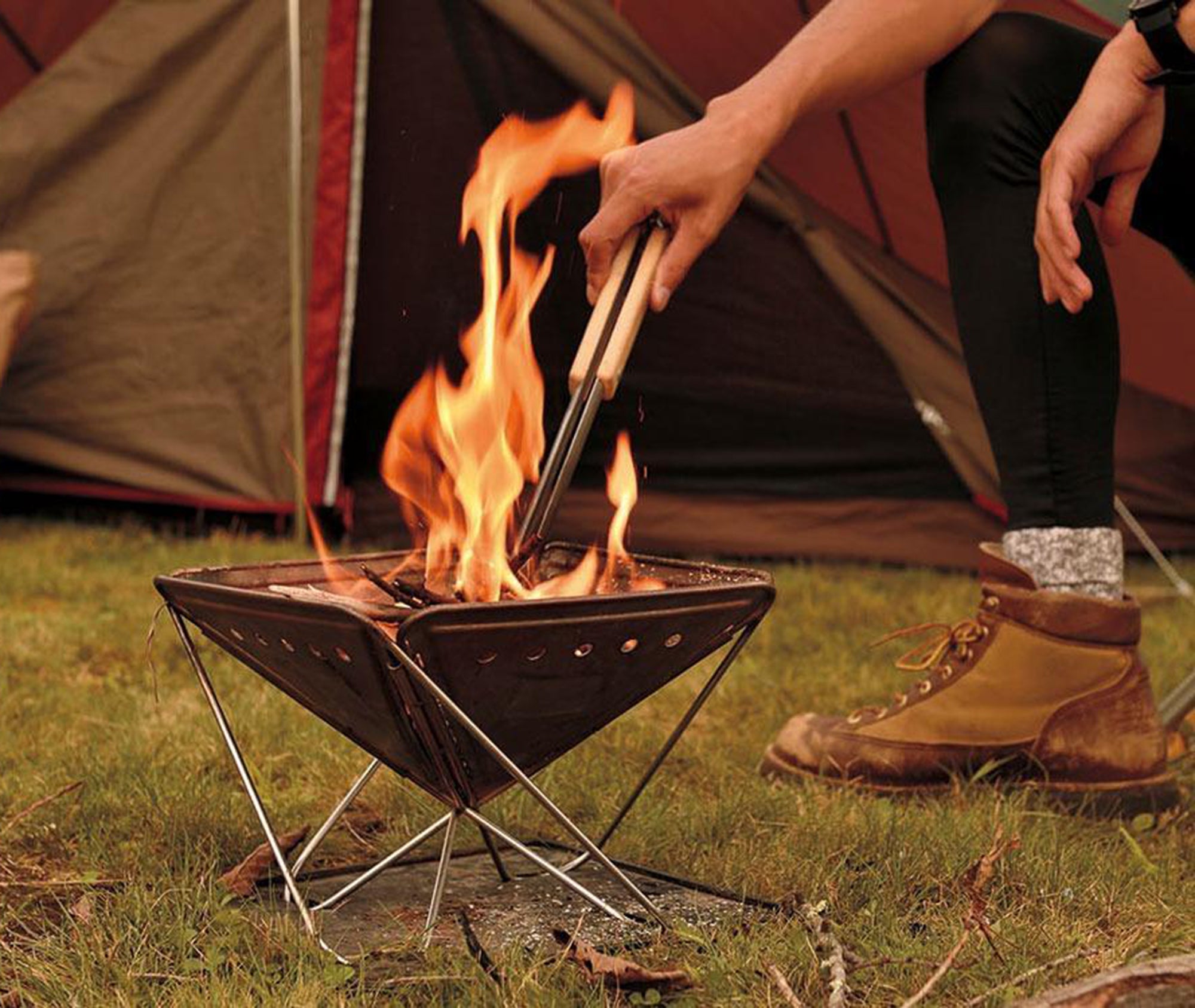 Pack & Carry Fireplace - Small、mySite、topwebapps