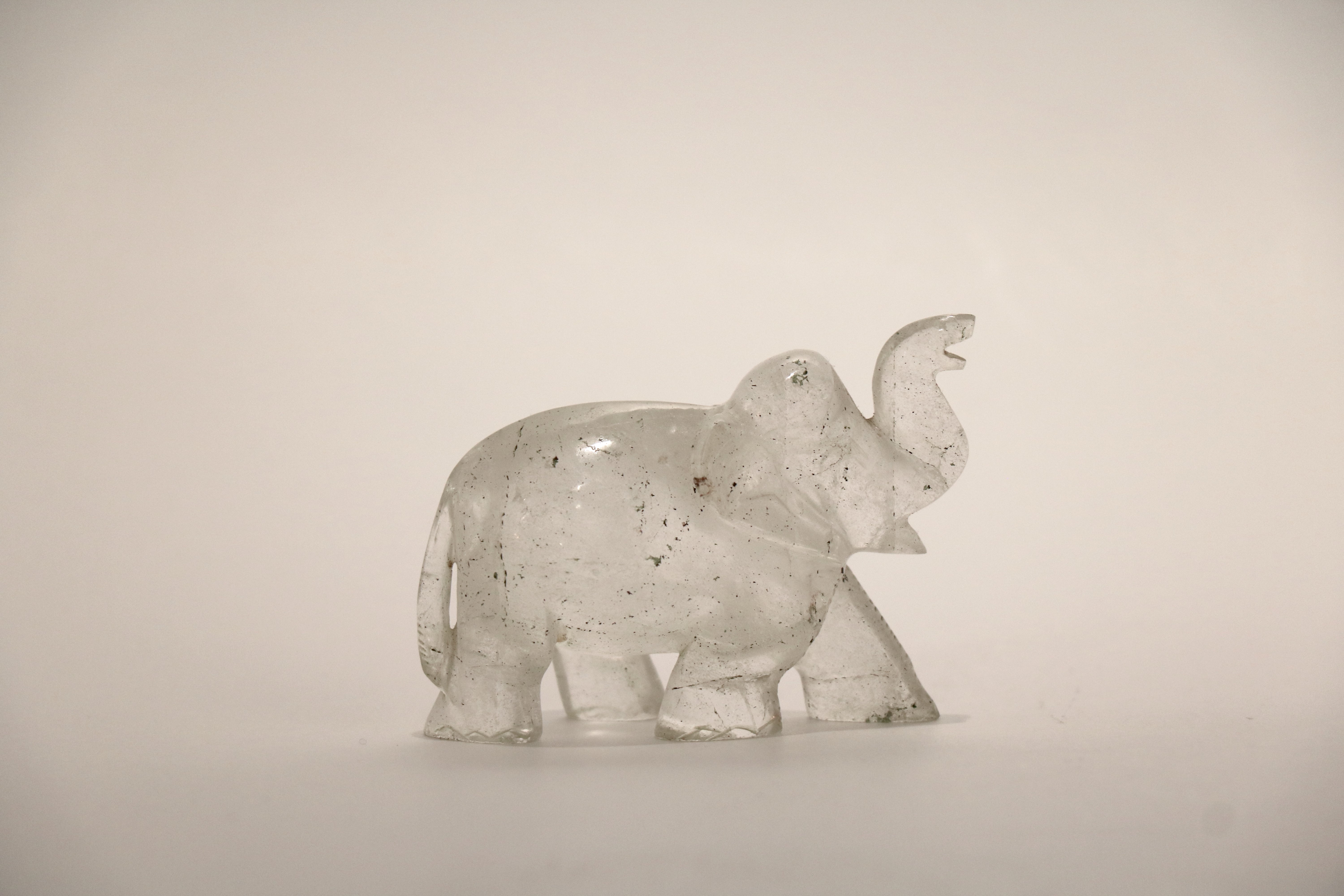 Elephant - Clear Quartz (5 cm)、mySite、topwebapps