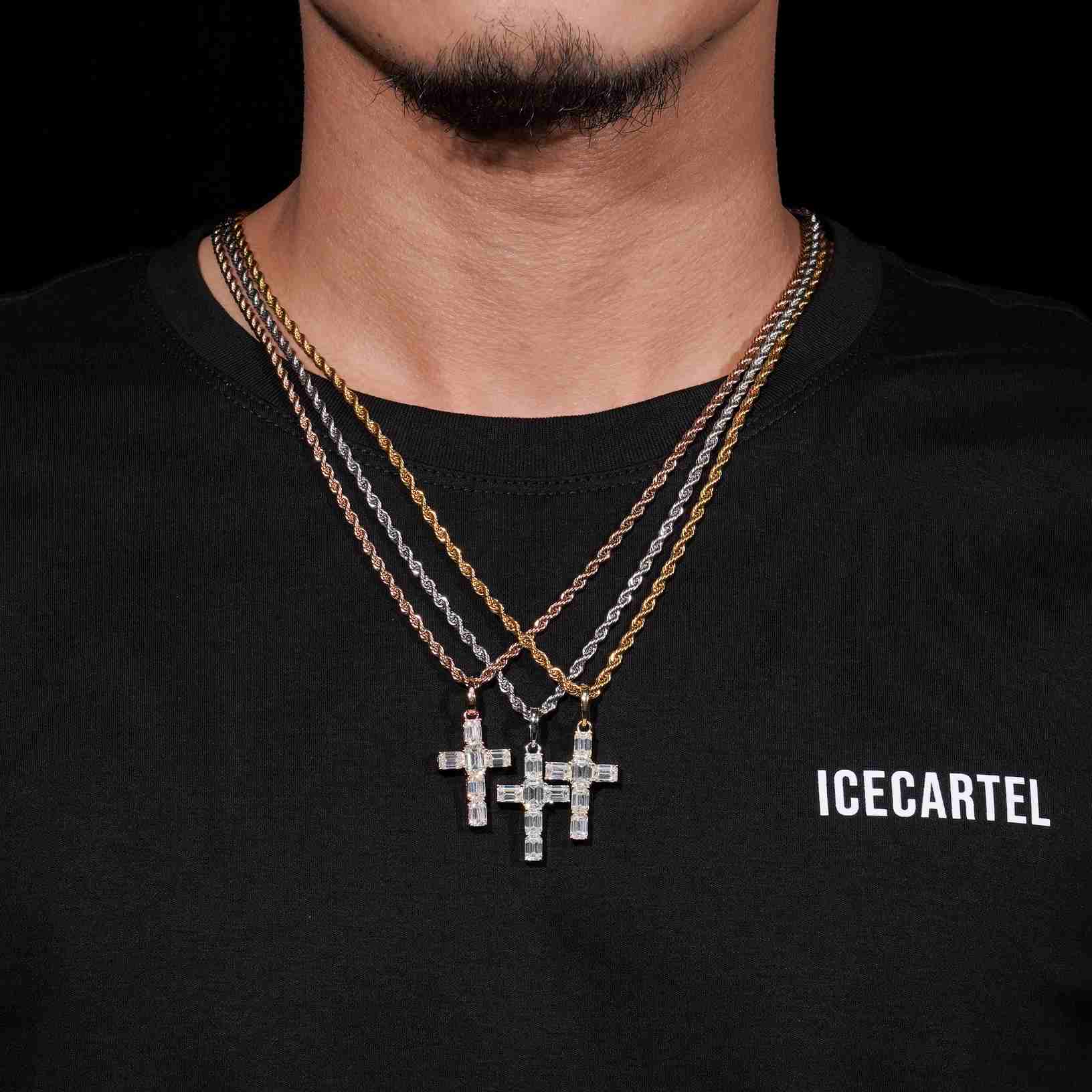 Emerald Cut Moissanite Micro Cross Pendant 14K Gold、mySite、hinf8tx79