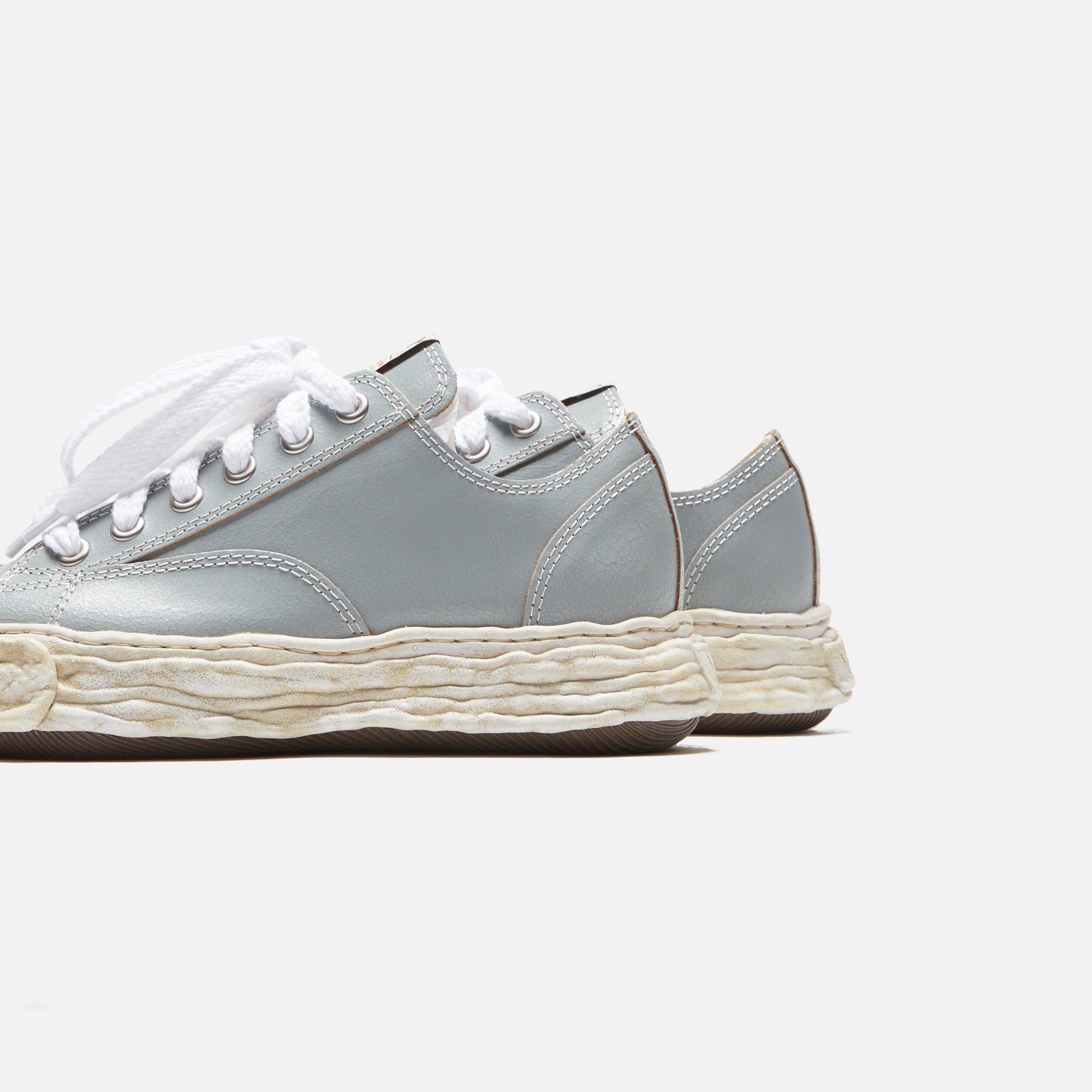 {product_title} - {shop_name}