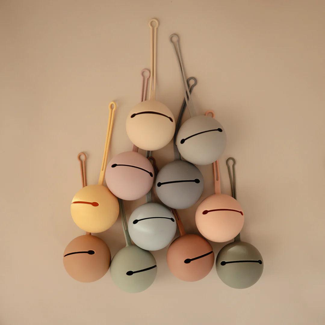  Mushie Pacifier Case - Shifting Sand、mySite、merchandisen