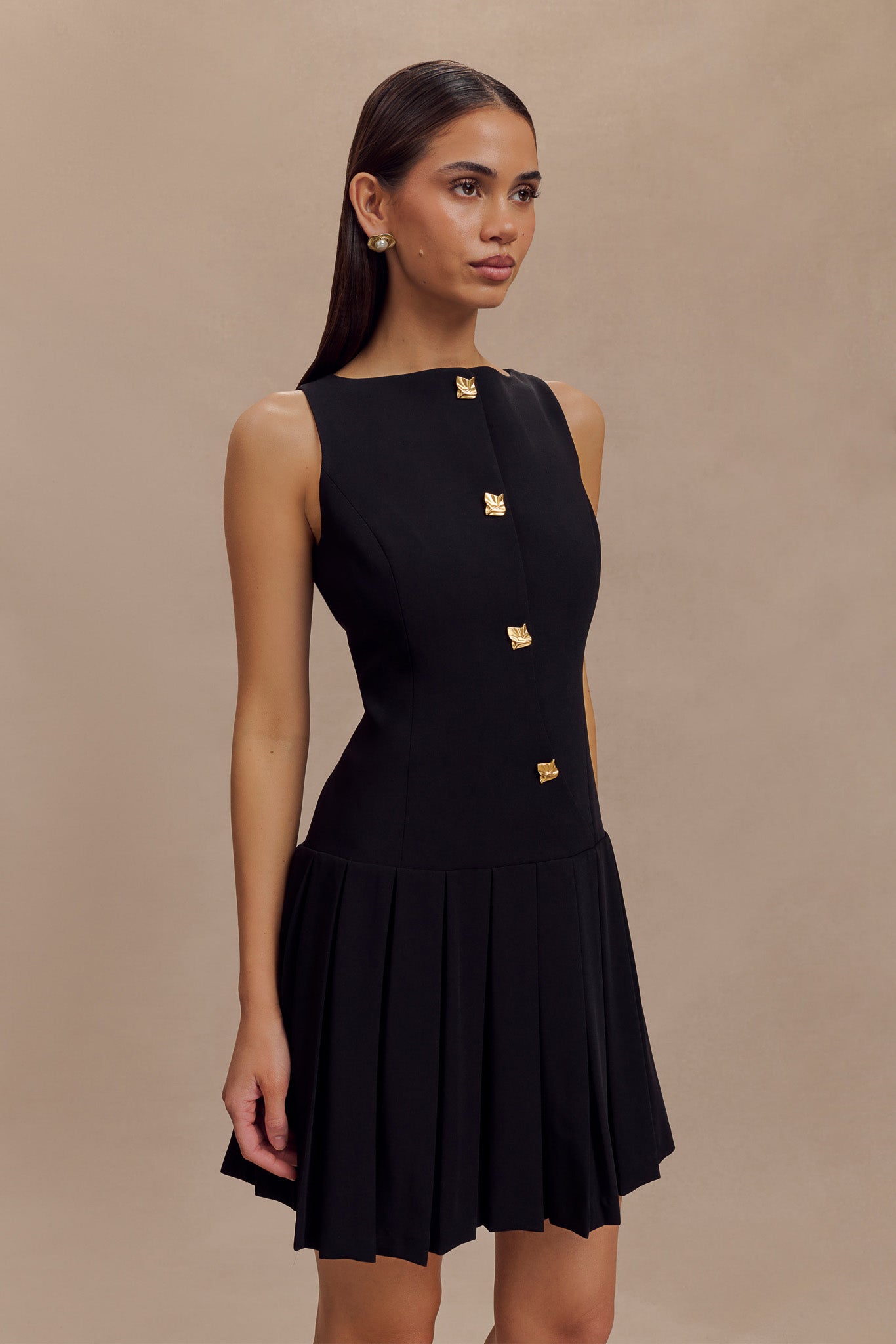 Mackenzie Sleeveless Pleated Mini Dress - Black、mySite、solidvoid