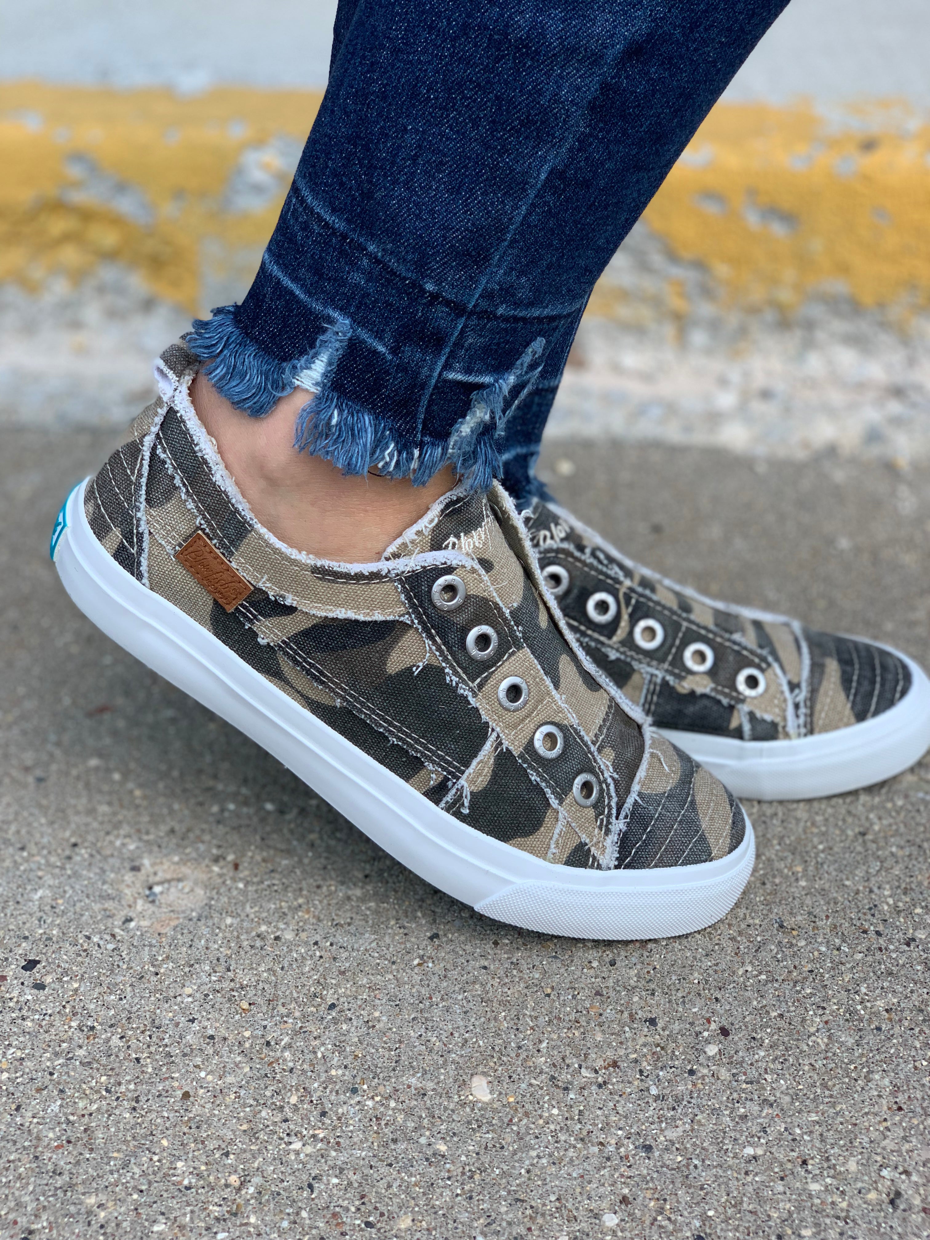 Blowfish Camo Shoes、mySite、garagedoors4me