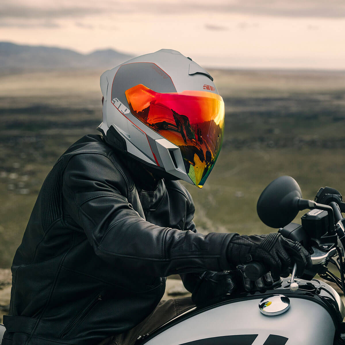 Mach V Commander Helmet、mySite、dreamappss