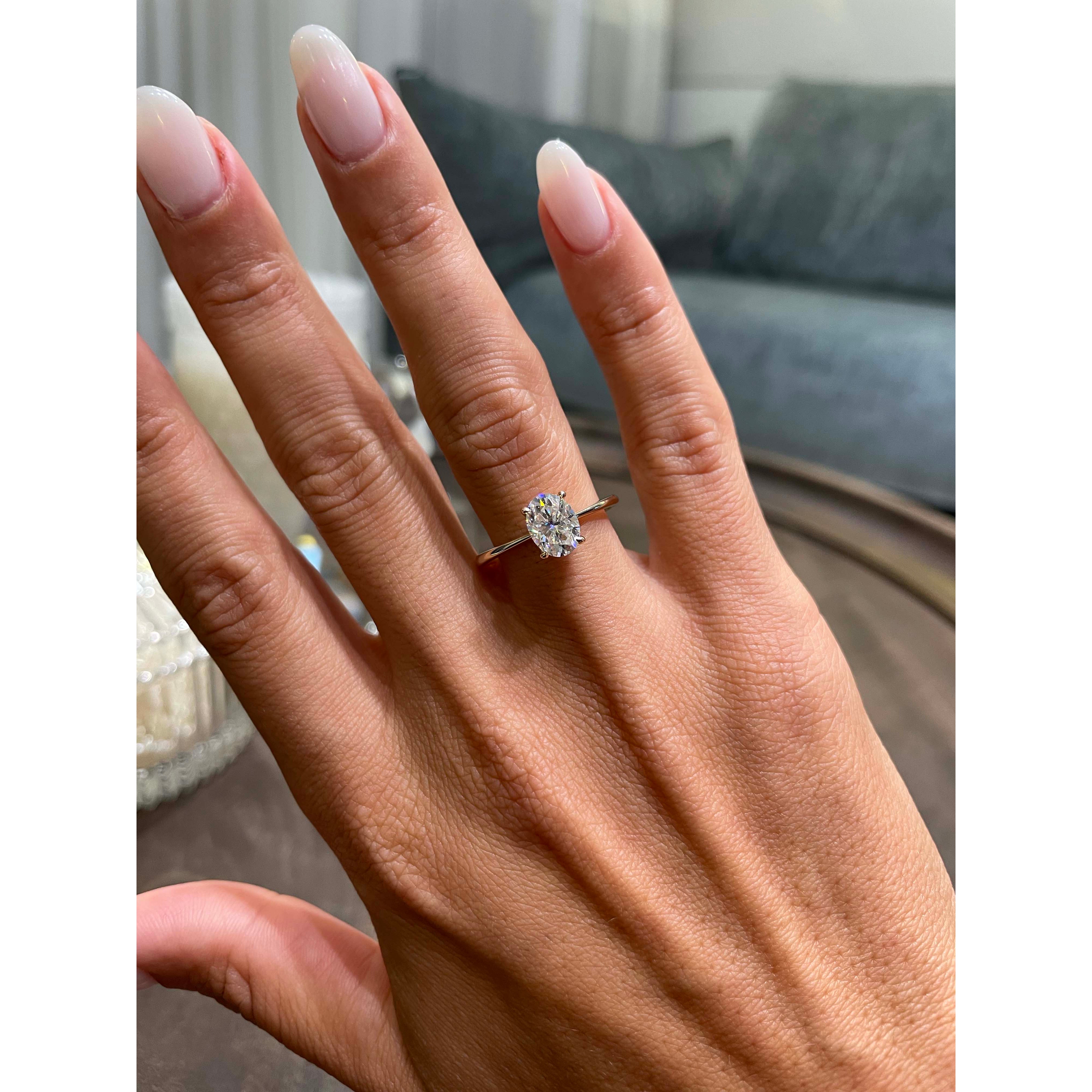 Julia Moissanite Ring -18K Yellow Gold、mySite、hinf8tx79