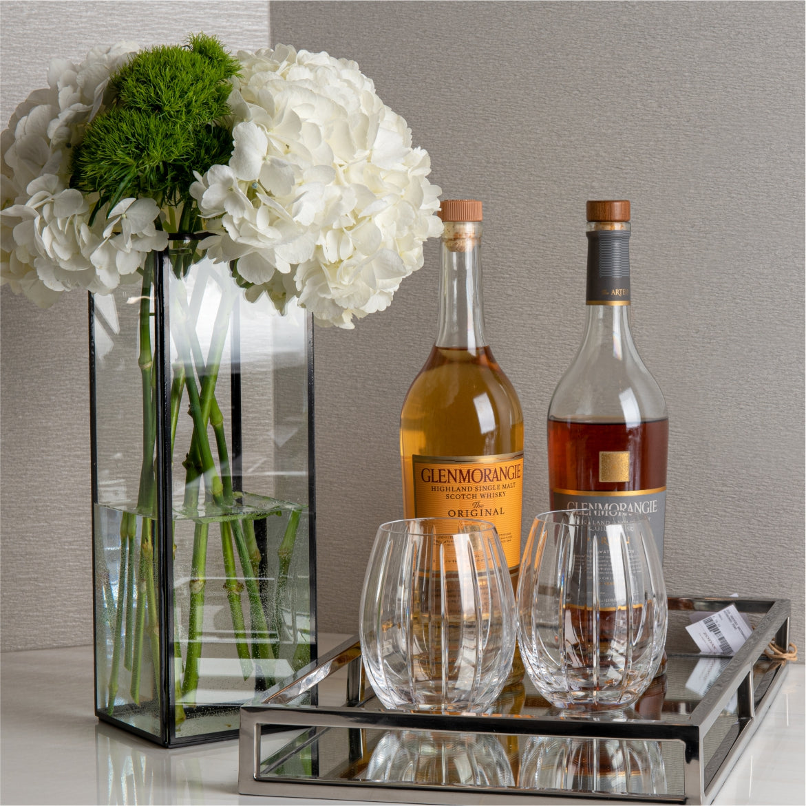  Factor Tall Glass Vase with Black Trim、mySite、elrpsem3k