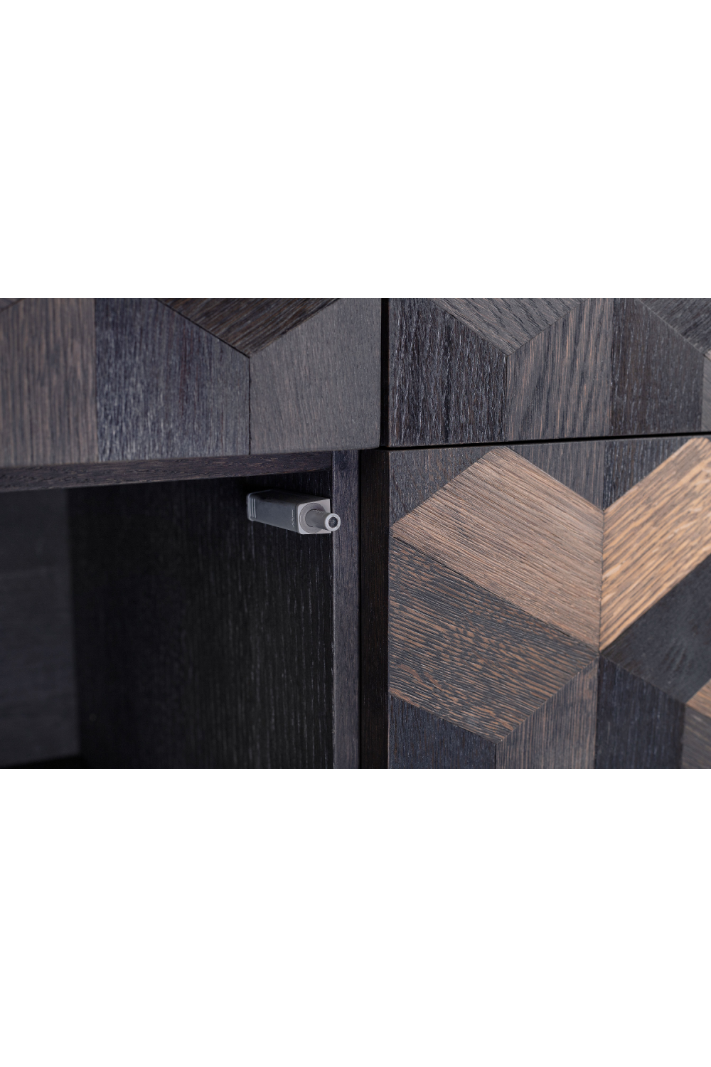 Oak Parquet 4-Door Cabinet | Versmissen Illusion、mySite、neckold