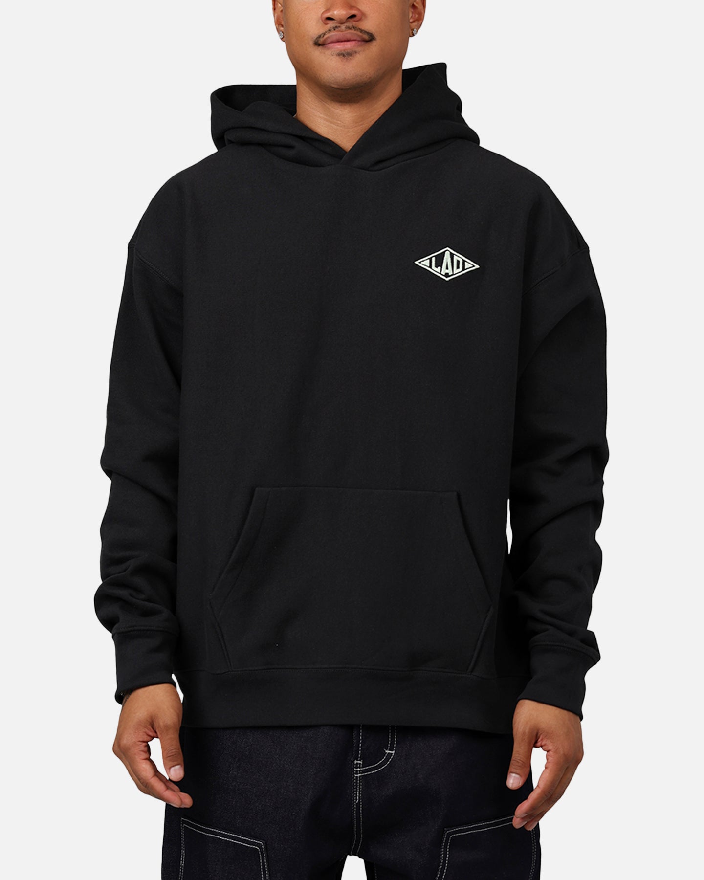 {product_title} - {shop_name}