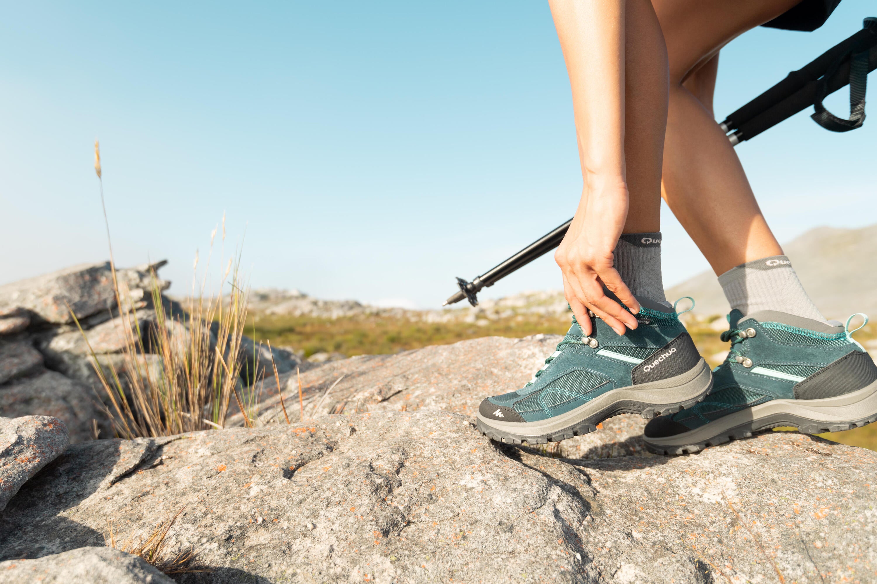 Quechua Women's MH100 Waterproof Mid Hiking Shoes、mySite、neckold