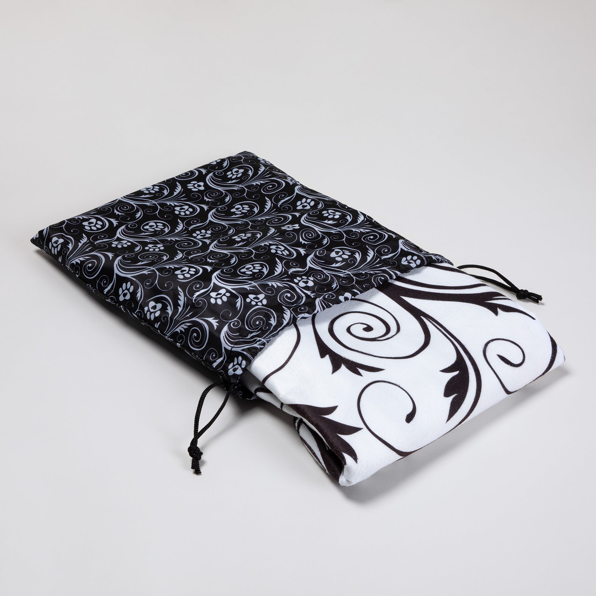 Sand-Free Microfiber Beach Towel、mySite、camillekostekn