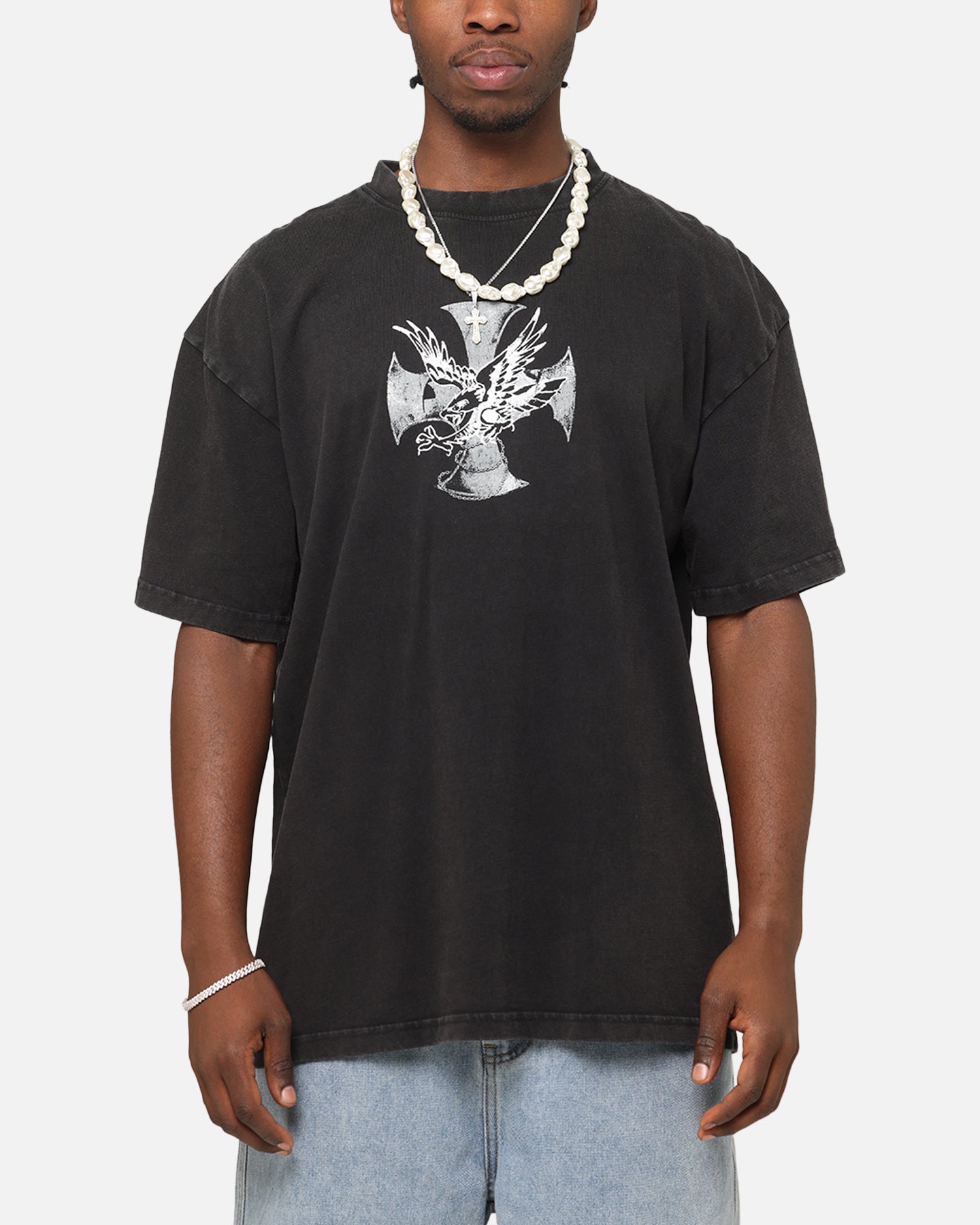 {product_title} - {shop_name}