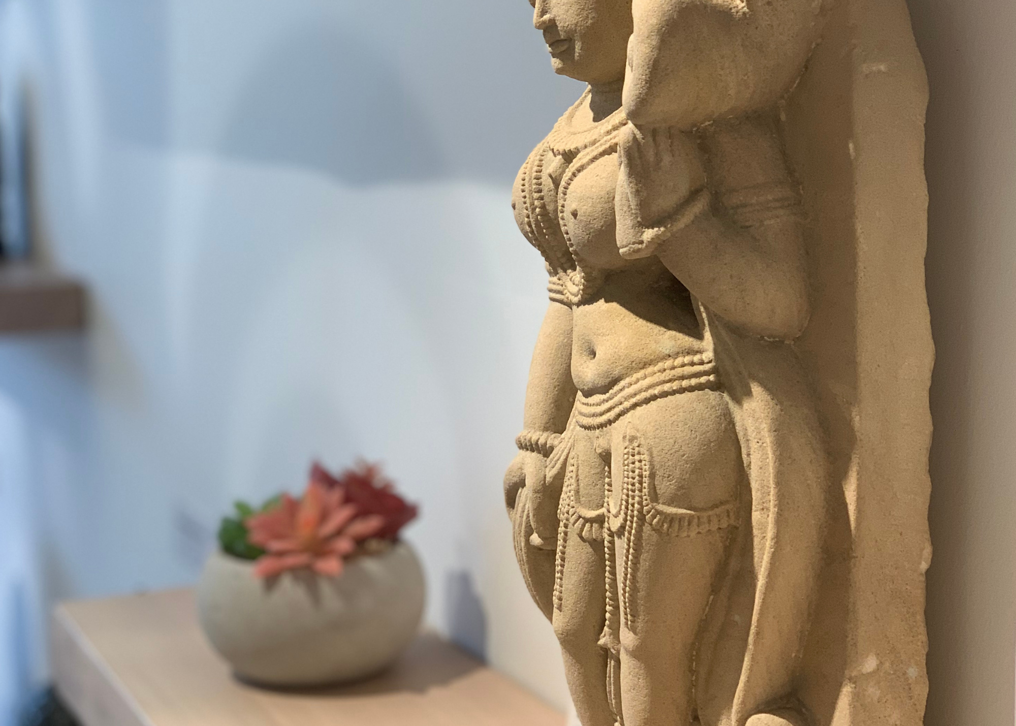 Goddess Manasa - Sandstone (Medium, 43cm)、mySite、topwebapps