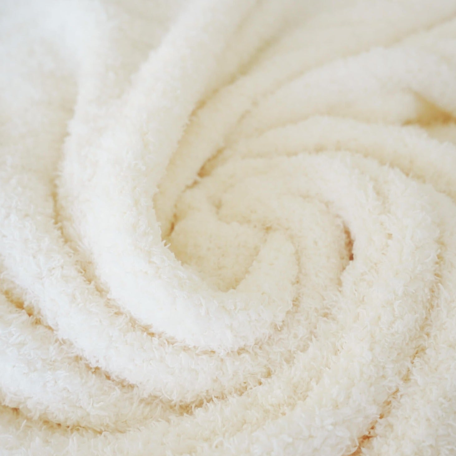  CuddleLane™ Luxe Blankets | Ivory、mySite、layawaytickets