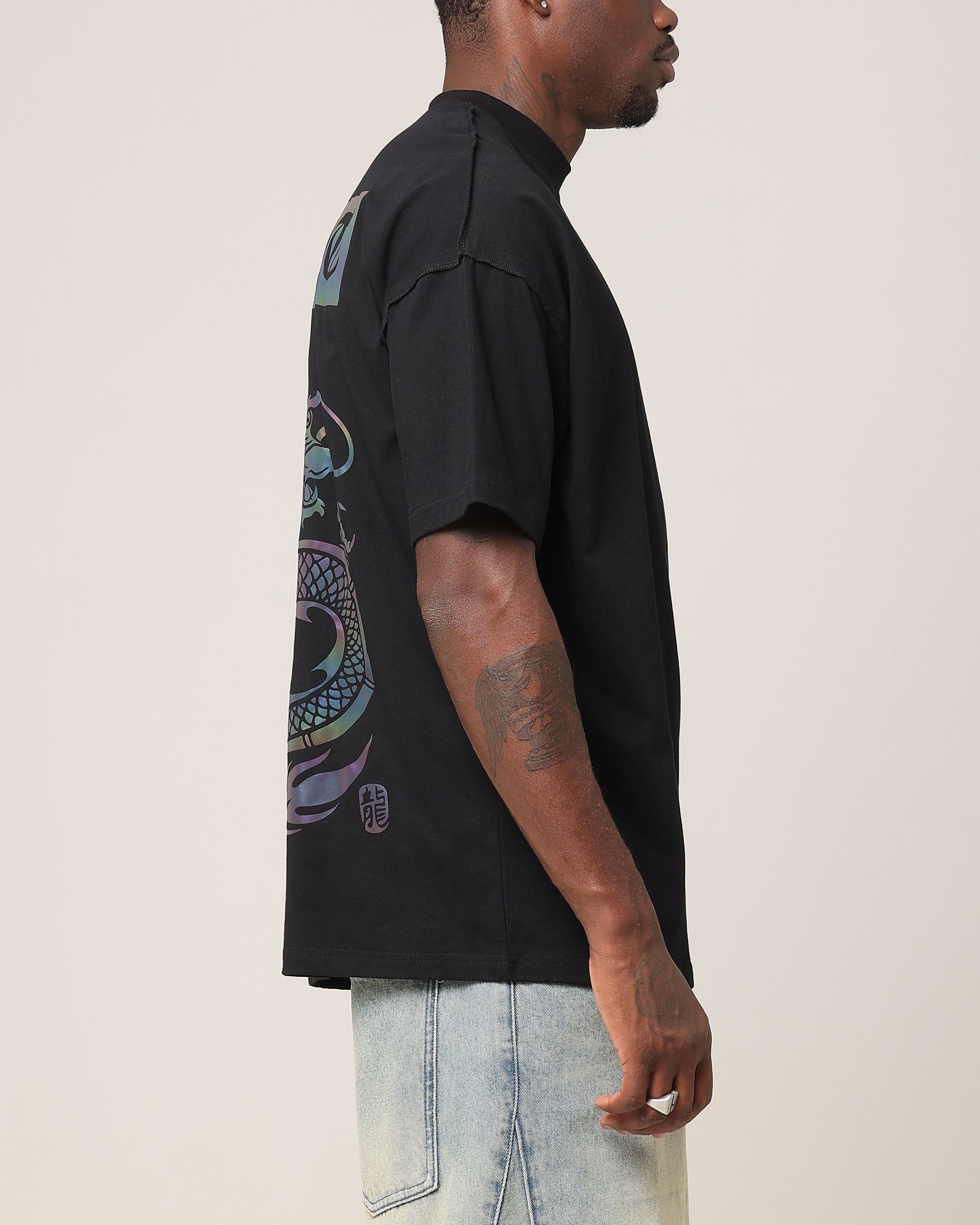 {product_title} - {shop_name}