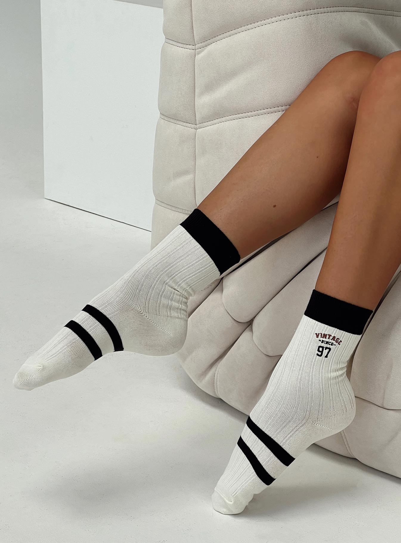 Benitaa Socks Multi、mySite、solidvoid