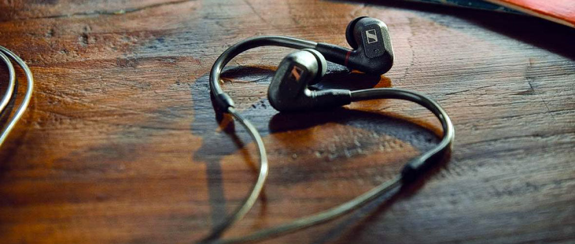 Headphone-Zone-Sennheiser-IE 300