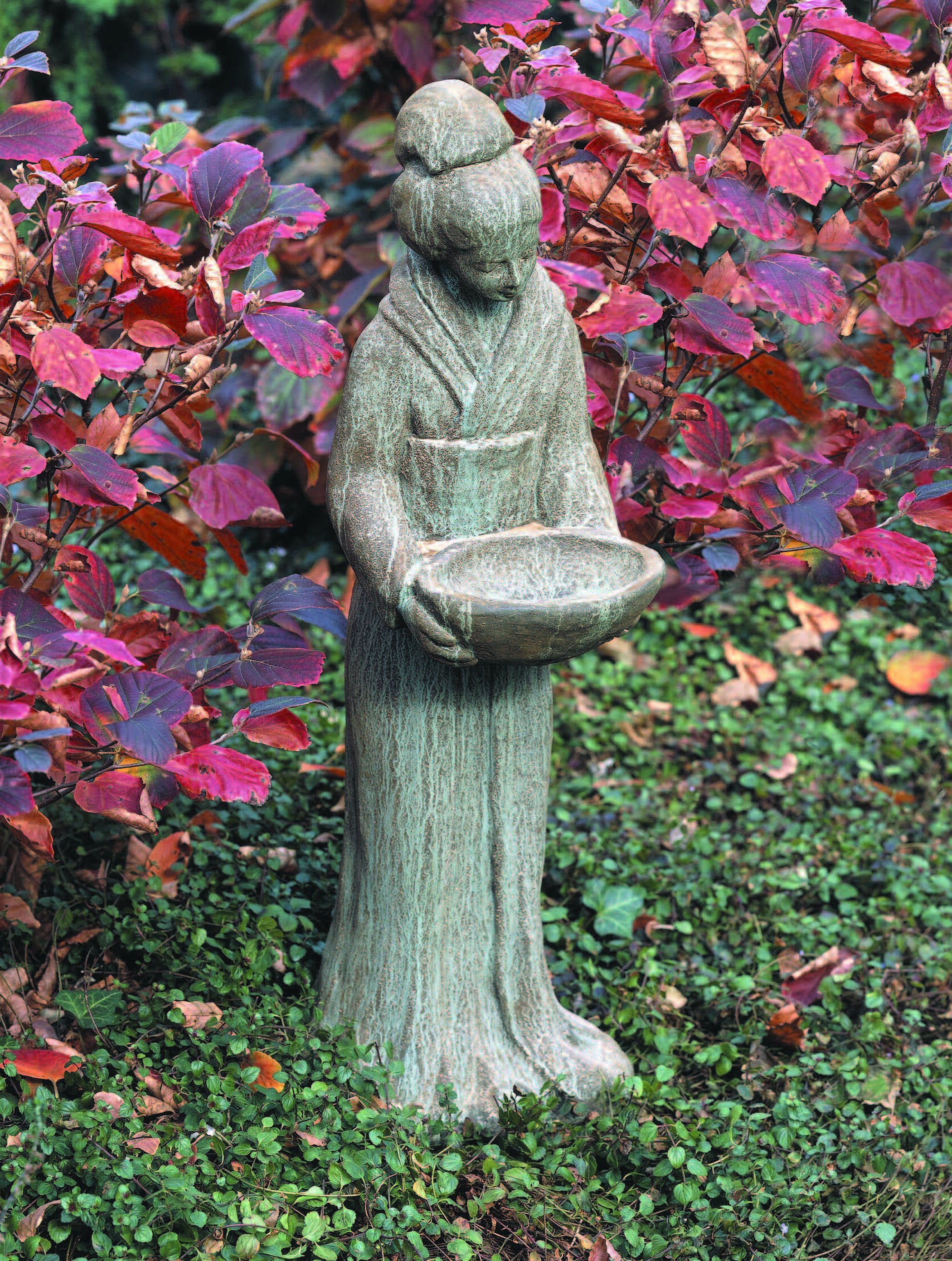 Woman in Kimono with Bowl Garden Statue、mySite、topwebapps
